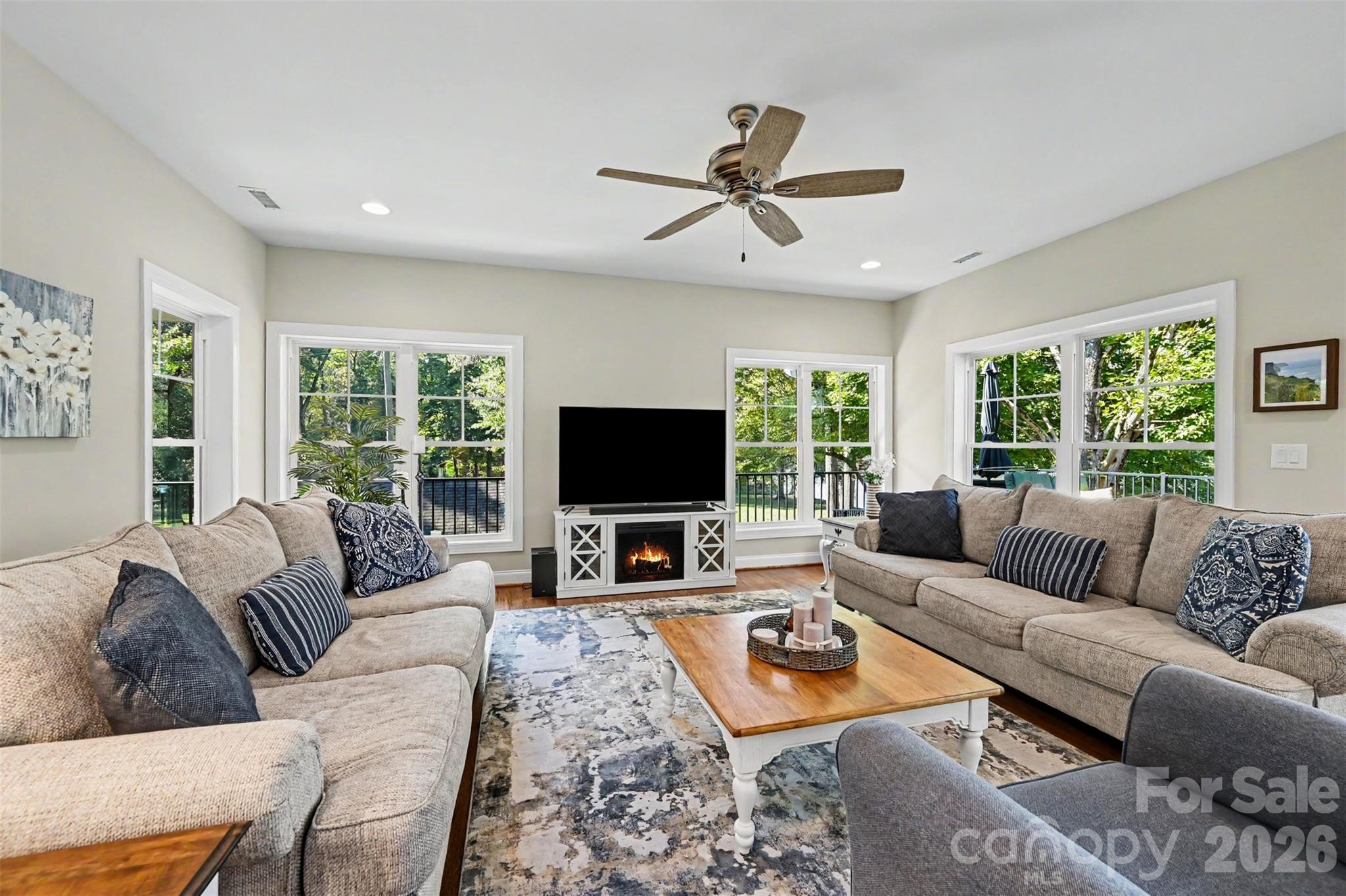 Single Family Residence at 1727 Lake Drive, Charlotte, photo 6 of 48