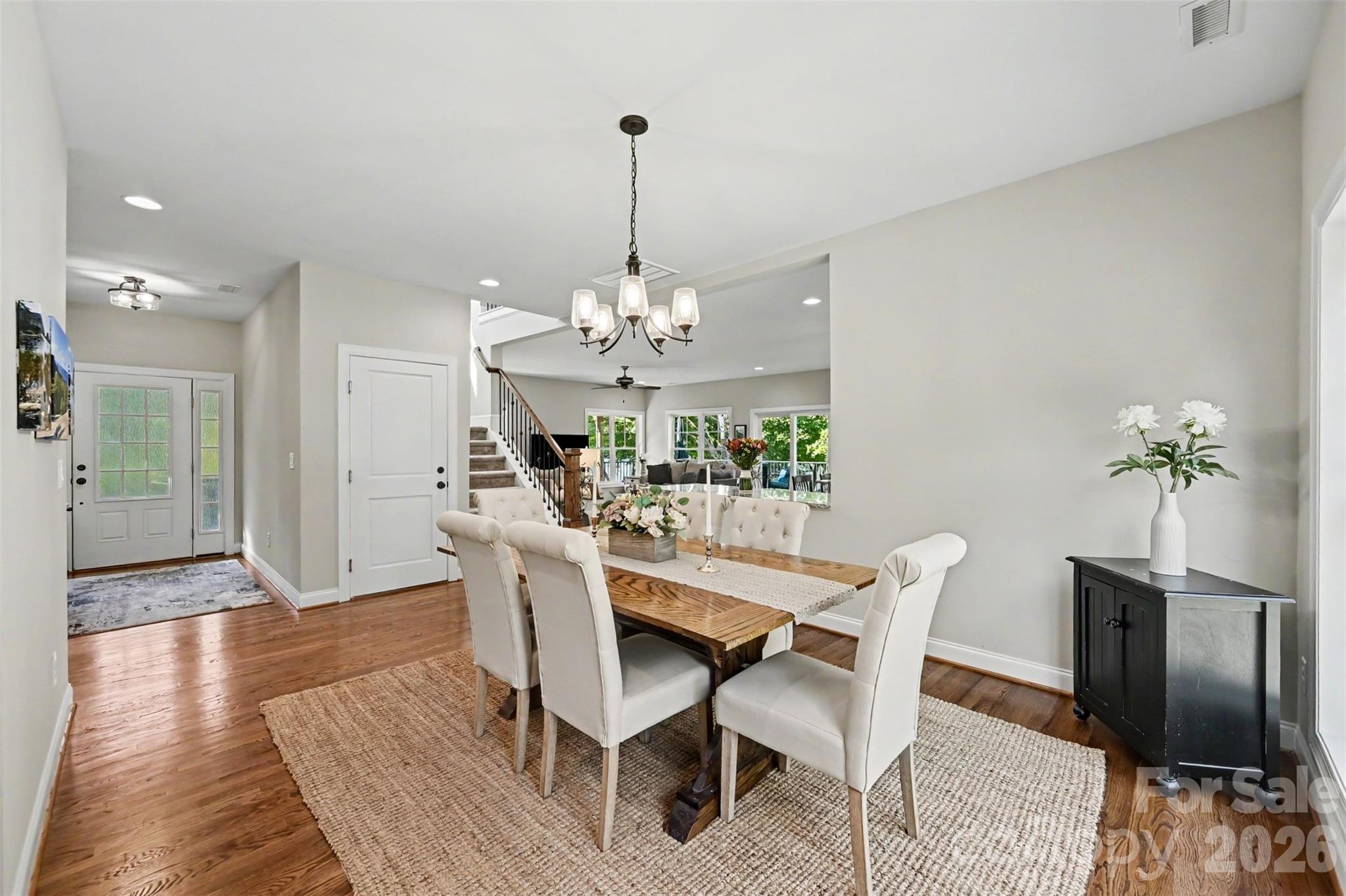 Single Family Residence at 1727 Lake Drive, Charlotte, photo 11 of 48