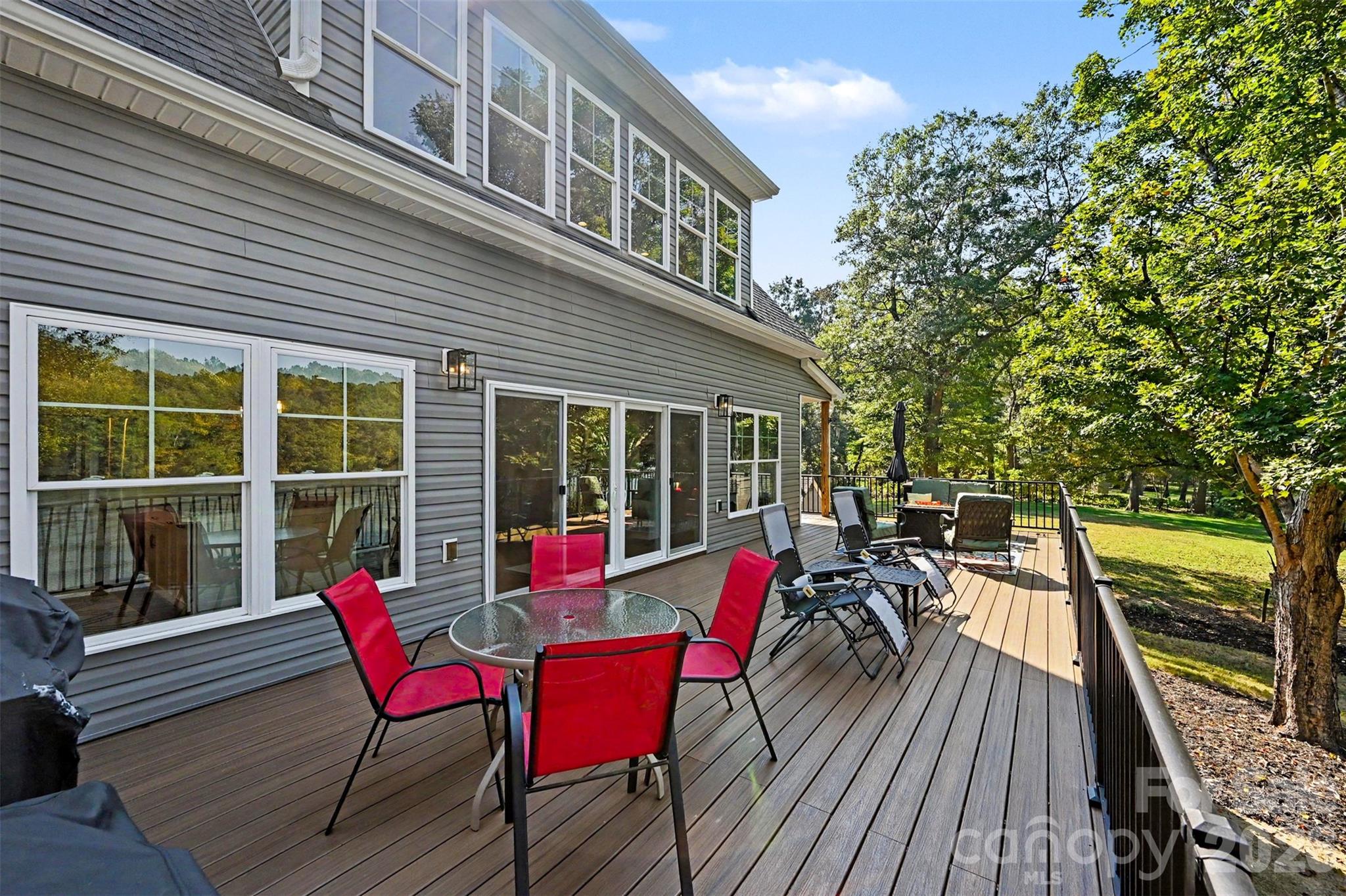 Single Family Residence at 1727 Lake Drive, Charlotte, photo 24 of 48