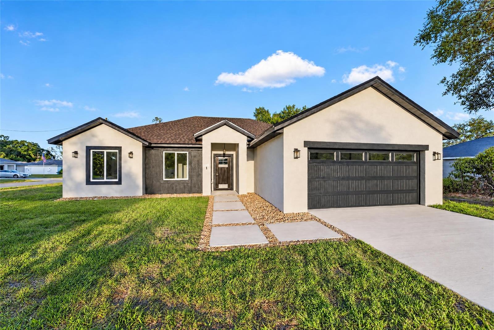 1 WALNUT DR