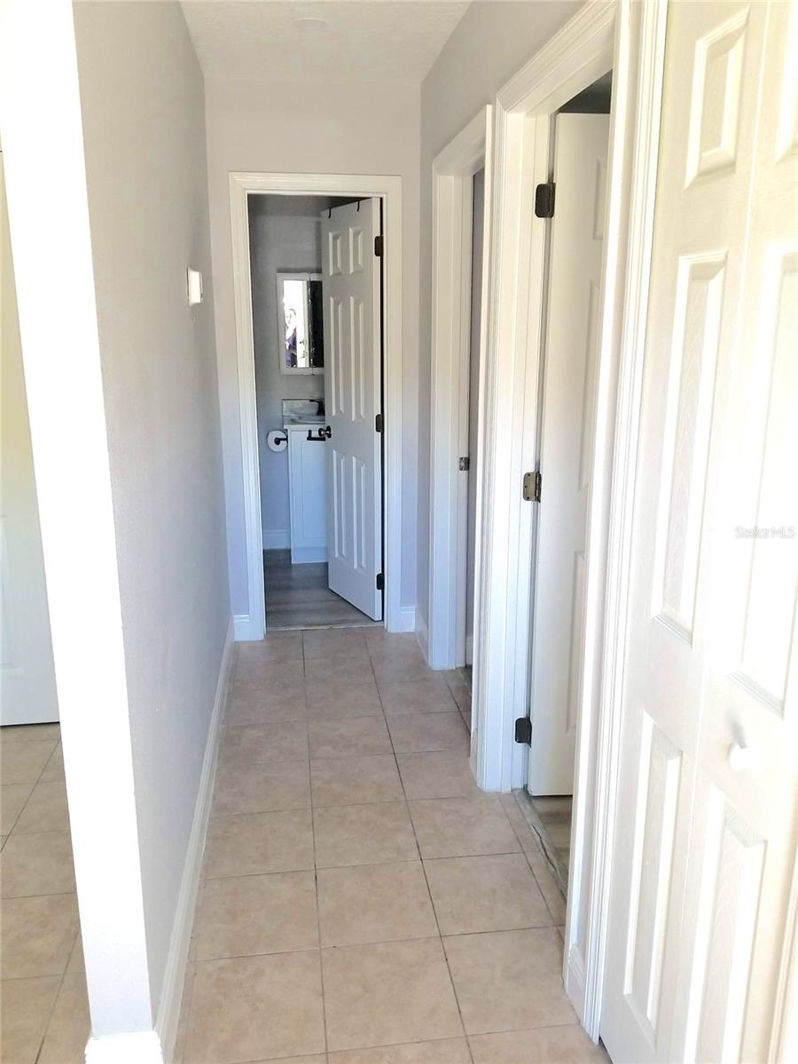 Triplex at 721 FOSTER AVE, WINTER GARDEN, photo 12 of 19