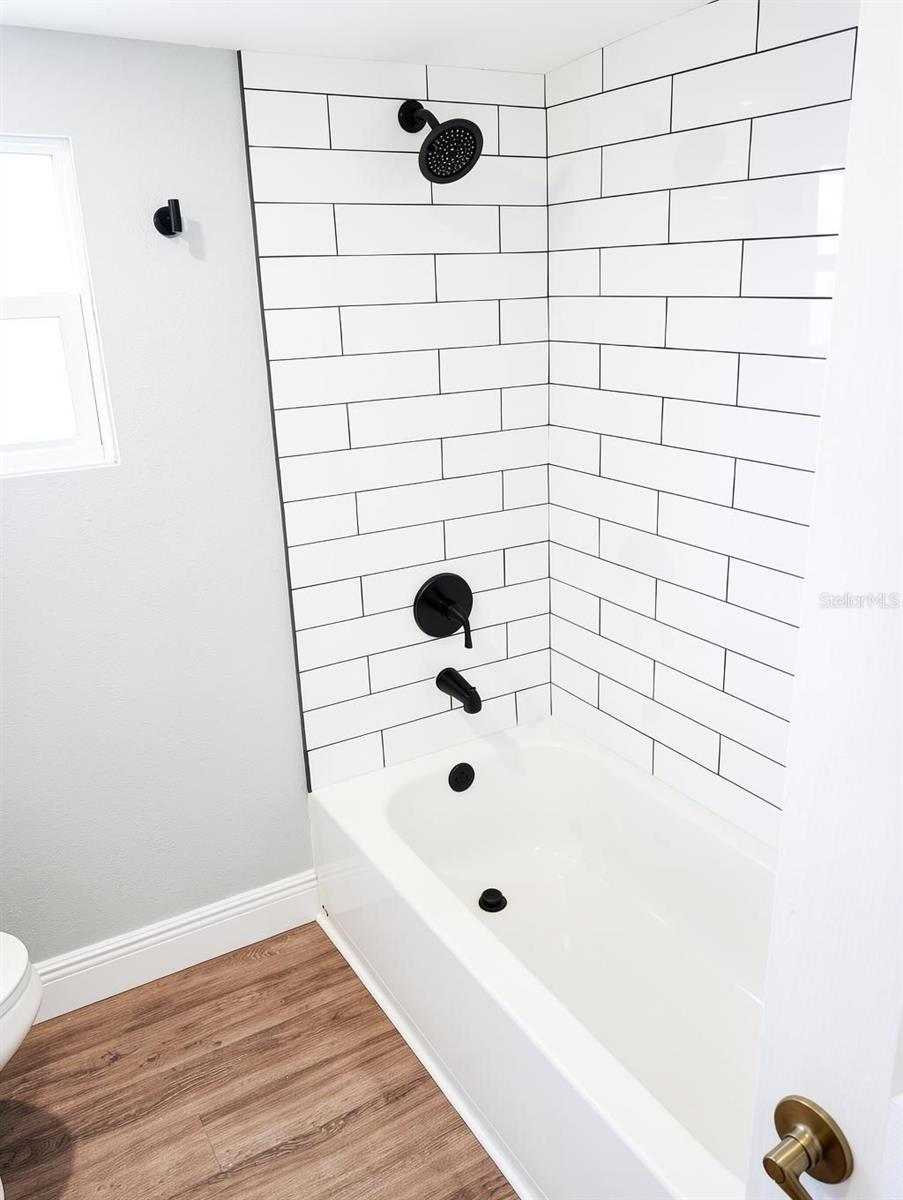 Triplex at 721 FOSTER AVE, WINTER GARDEN, photo 13 of 19