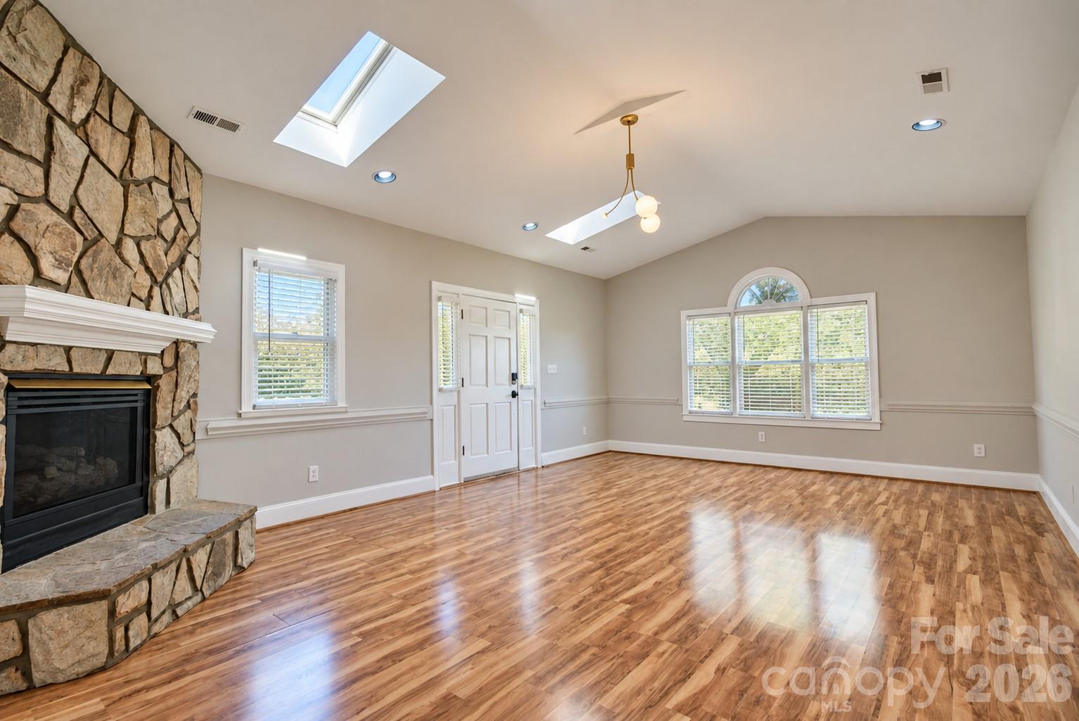 Single Family Residence at 2122 Griffith Road, Monroe, photo 10 of 36