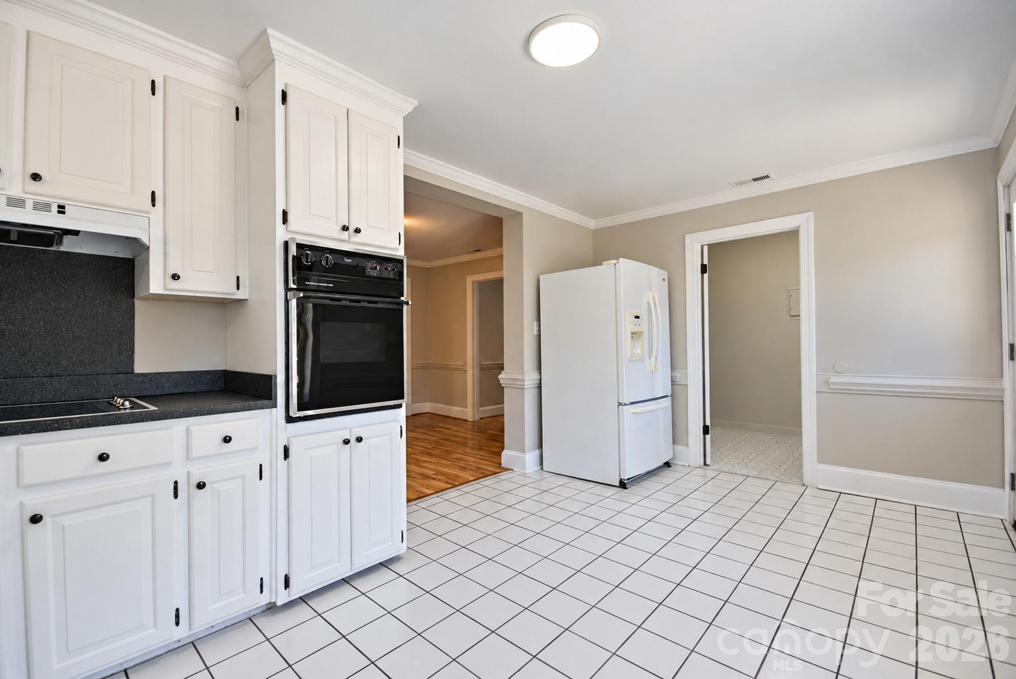 Single Family Residence at 2122 Griffith Road, Monroe, photo 12 of 36