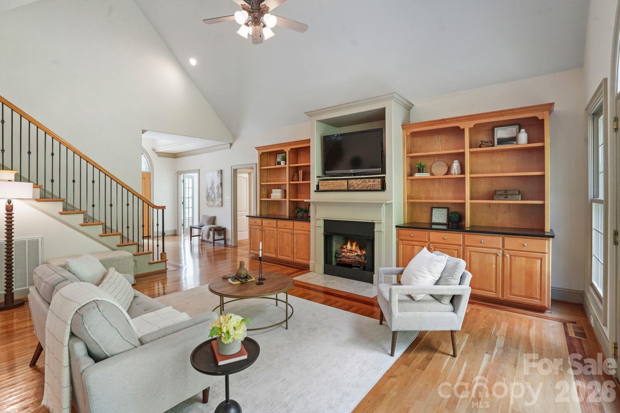 Single Family Residence at 707 Mayfield Court, Fort Mill, photo 17 of 61
