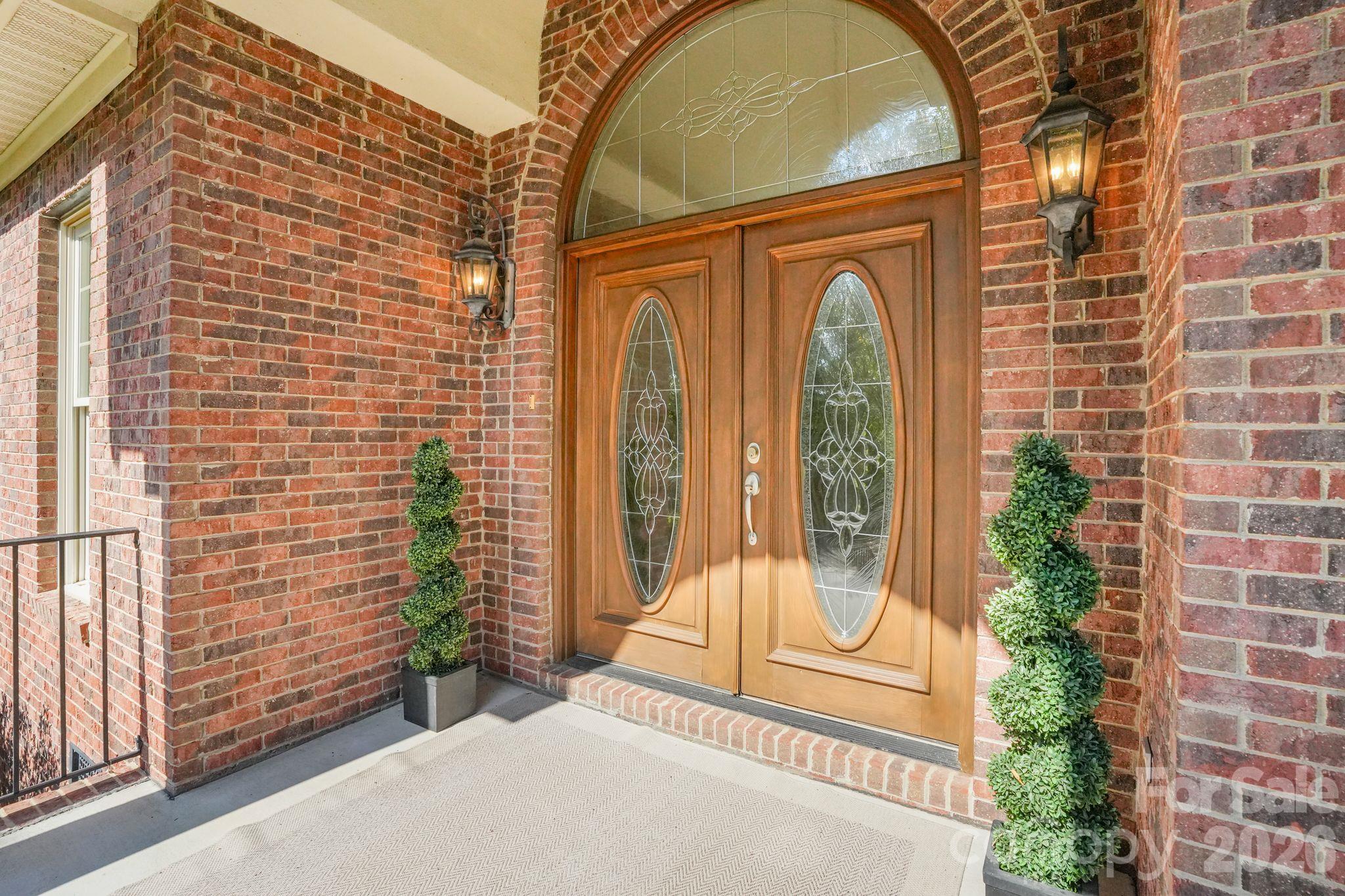 Single Family Residence at 707 Mayfield Court, Fort Mill, photo 6 of 61