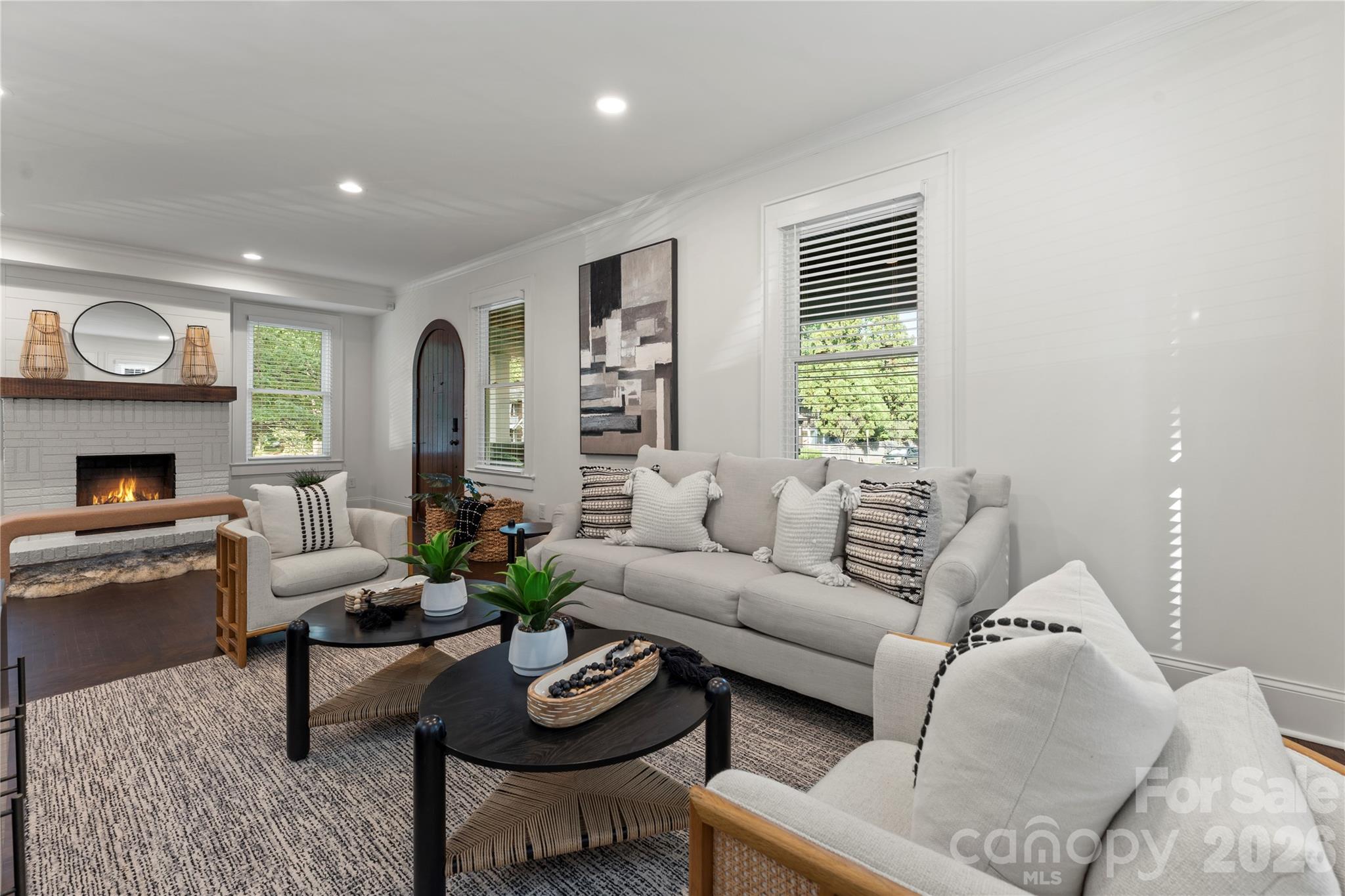 Single Family Residence at 429 Pecan Avenue, Charlotte, photo 8 of 32