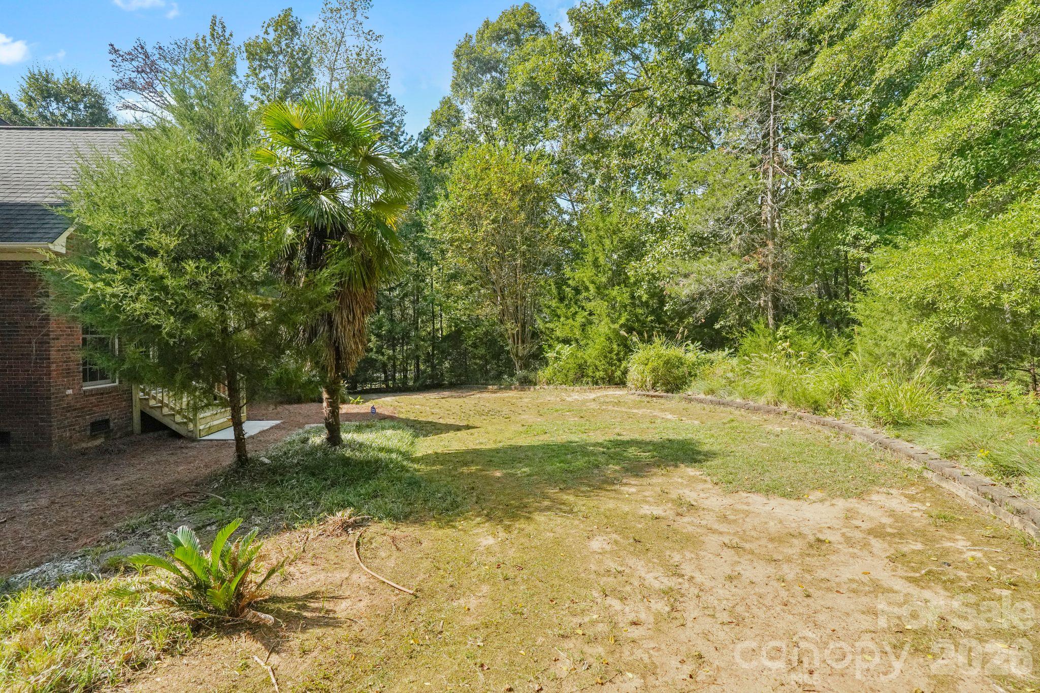 Single Family Residence at 707 Mayfield Court, Fort Mill, photo 45 of 61