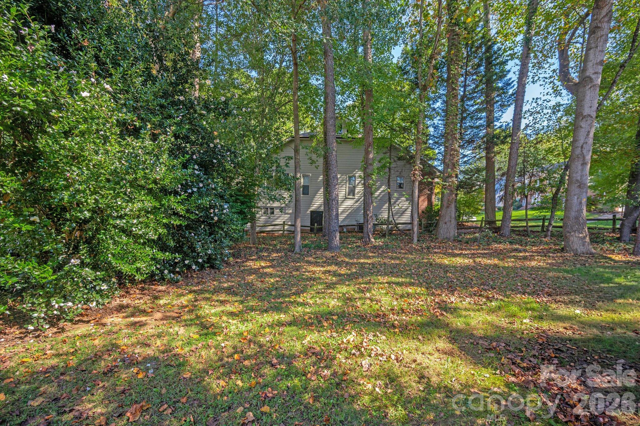Single Family Residence at 14700 Stonegreen Lane, Huntersville, photo 34 of 44