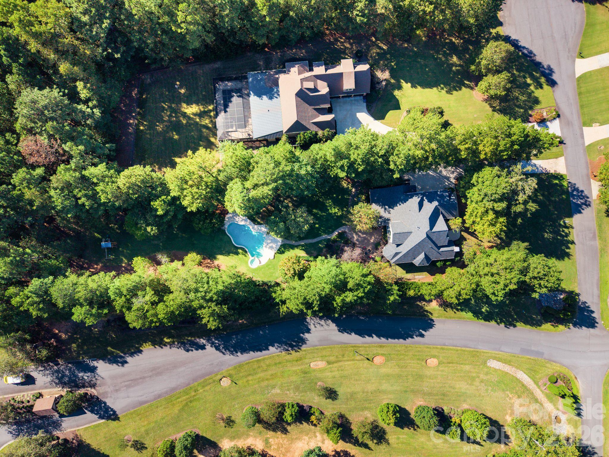 Single Family Residence at 2073 Sugar Pond Court, Fort Mill, photo 43 of 47