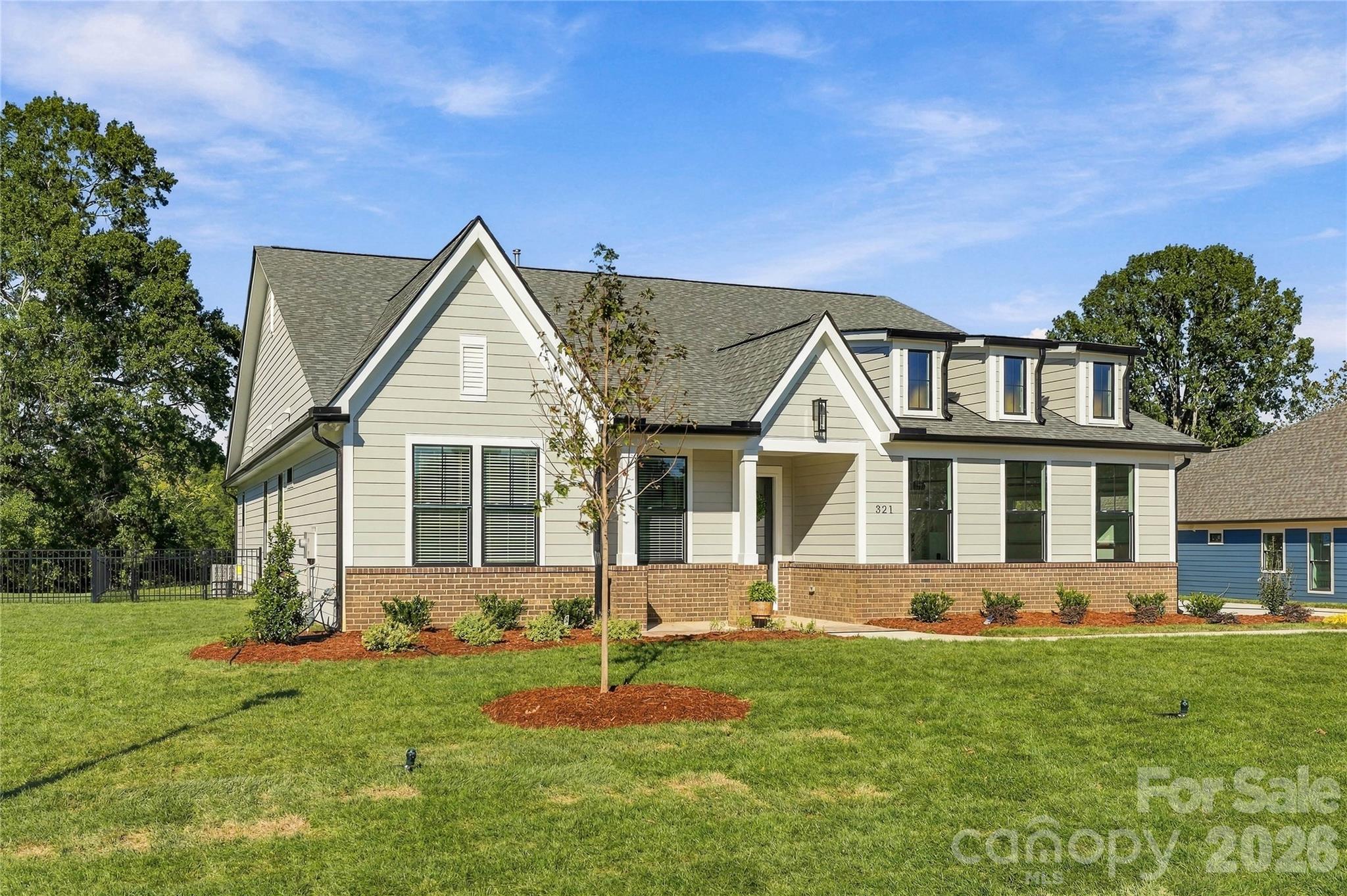 Single Family Residence at 321 Westvale Drive, Locust, photo 2 of 41