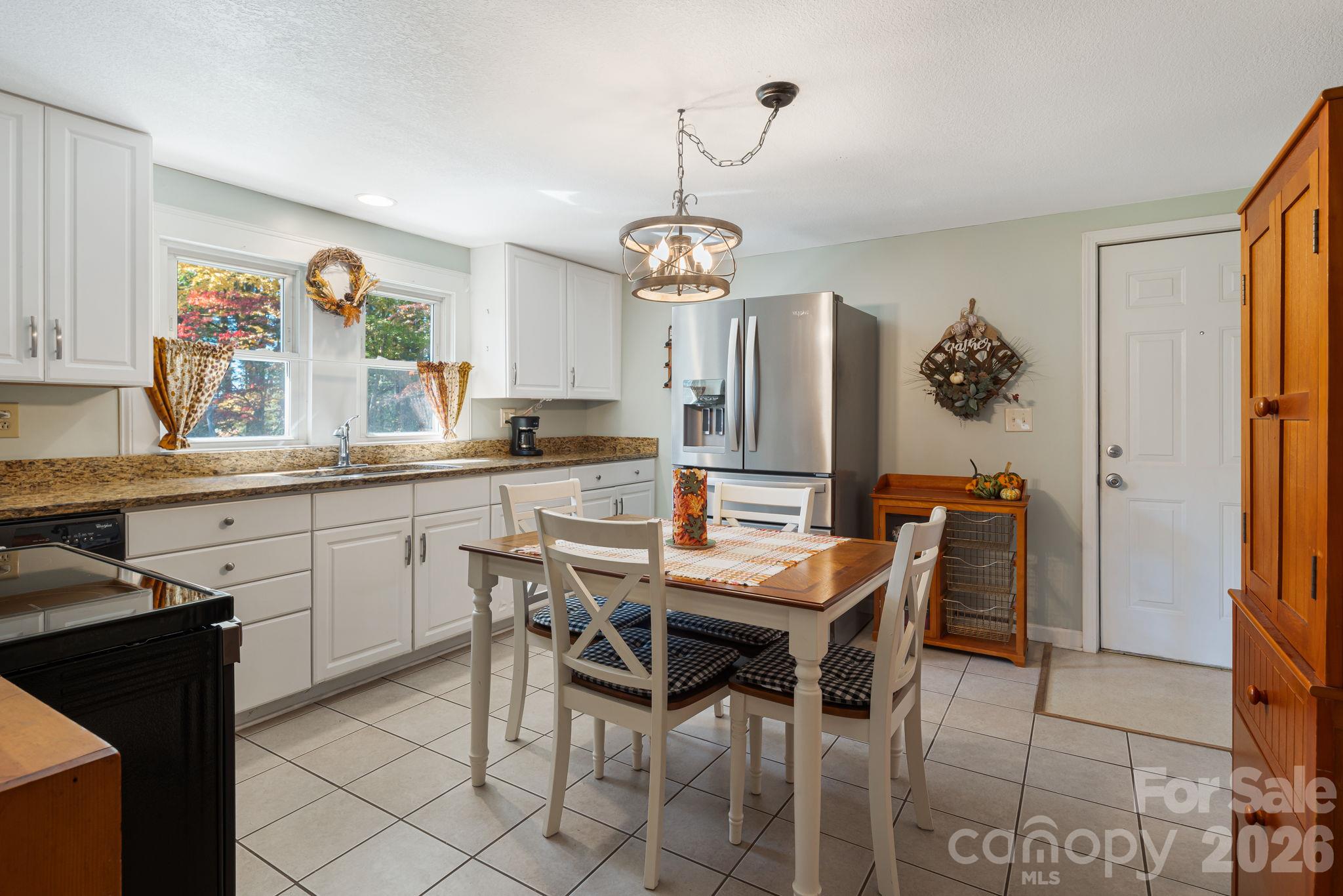 Kitchen - 39 Brown Cove Road, Clyde