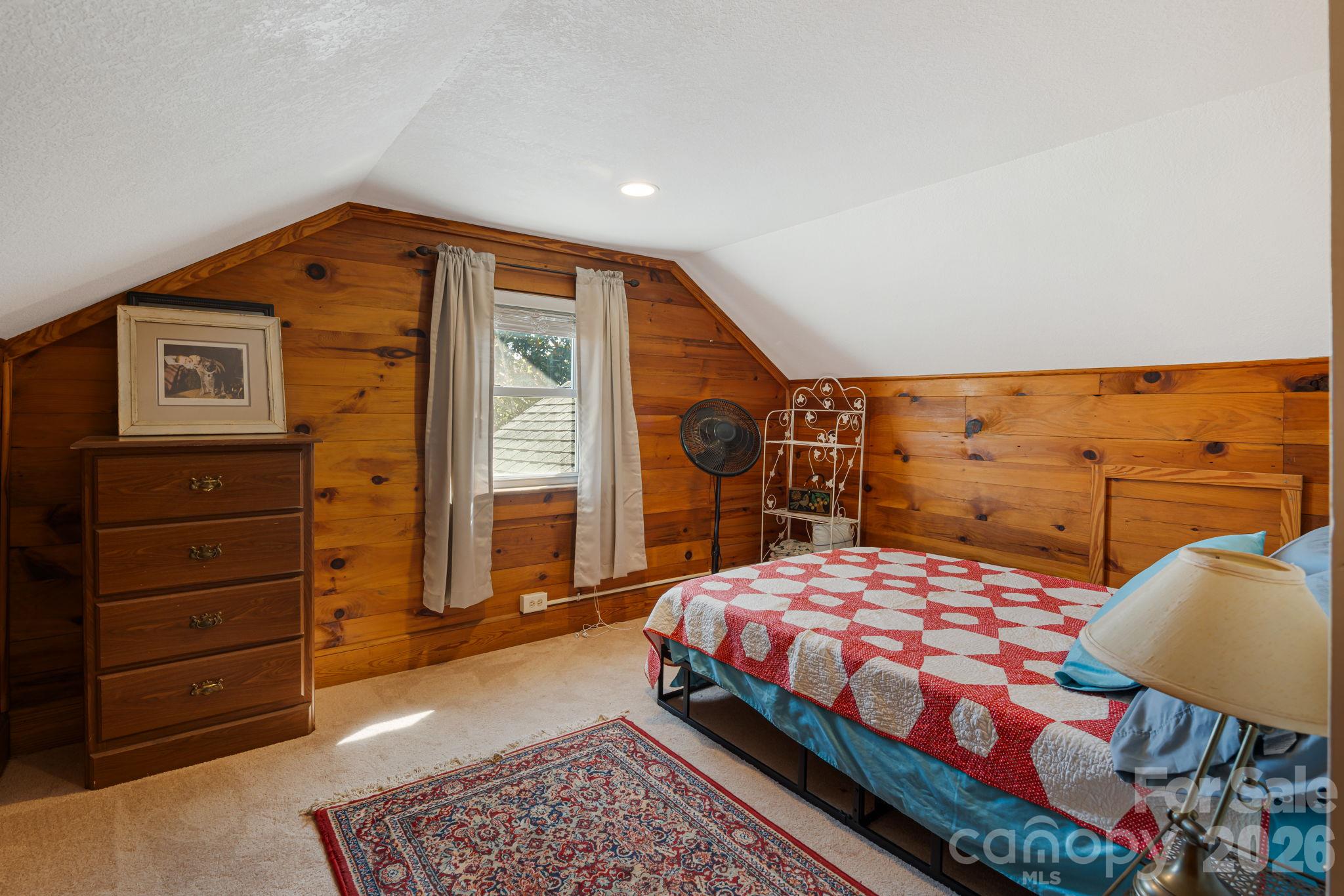 Second floor bedroom - 39 Brown Cove Road, Clyde