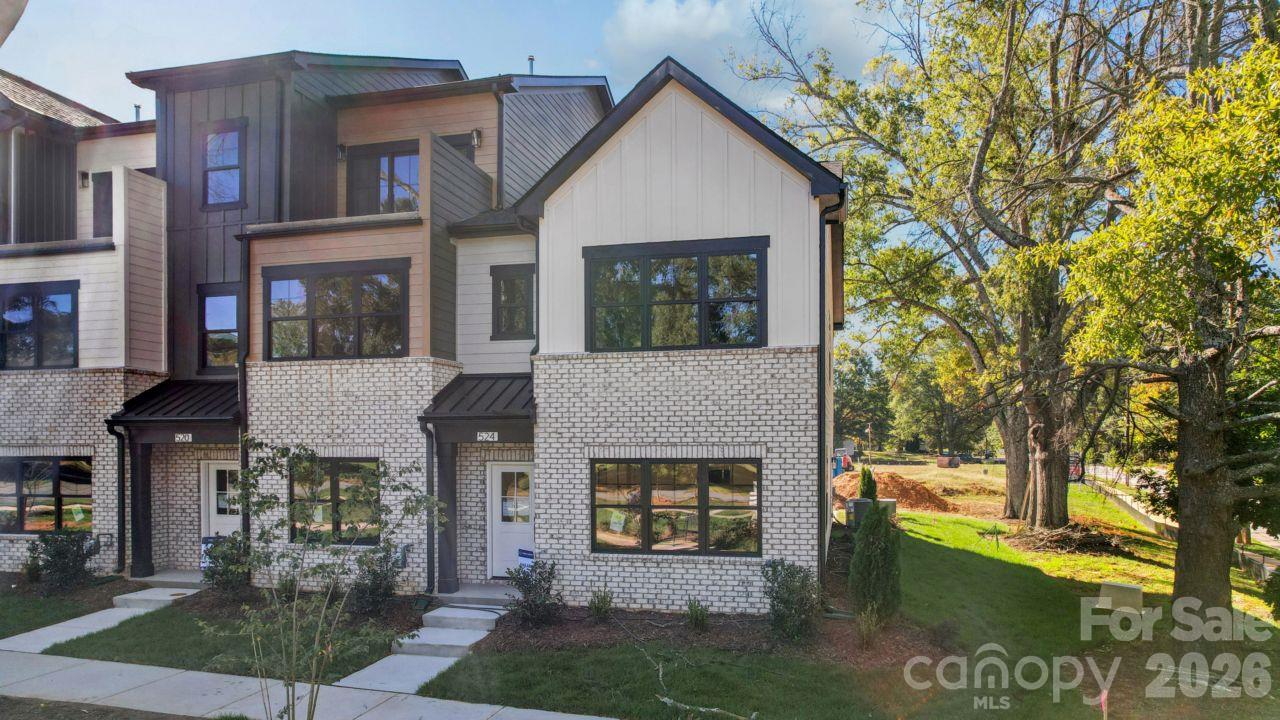 Townhouse at 524 Mystic Park Alley, Huntersville