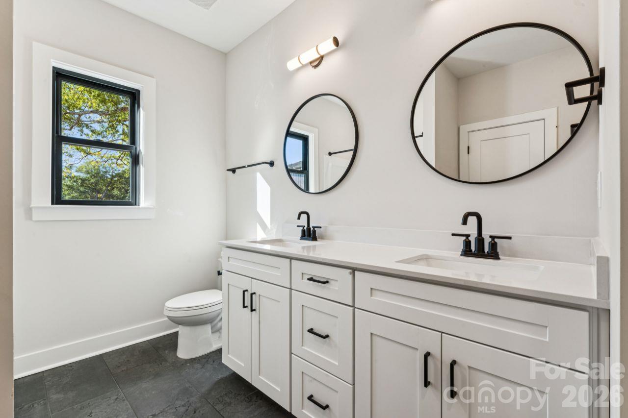 Secondary Jack and Jill Bathroom - 508 Mystic Park Alley, Huntersville