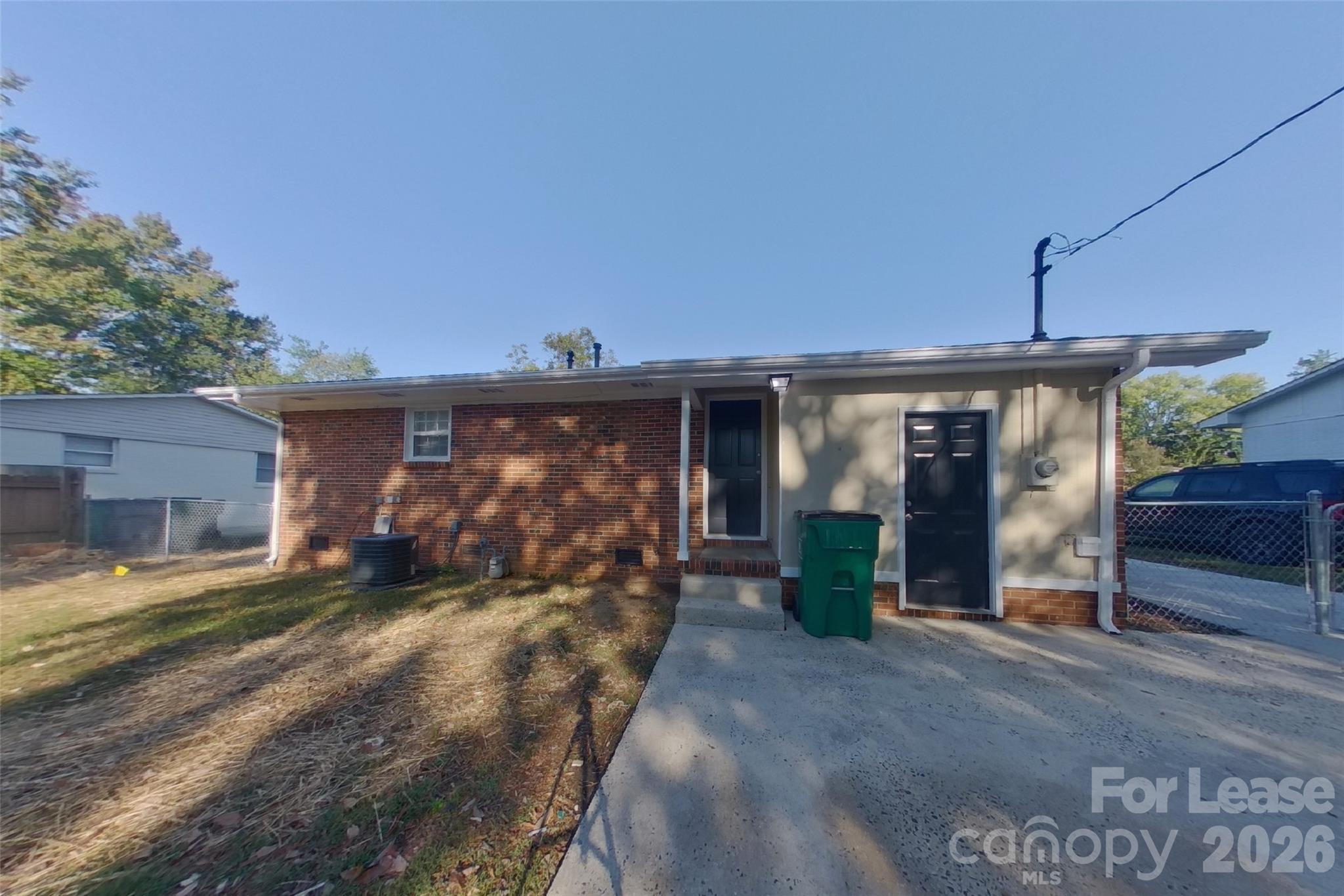Single Family Residence at 4300 Oak Forest Drive, Charlotte, photo 15 of 15