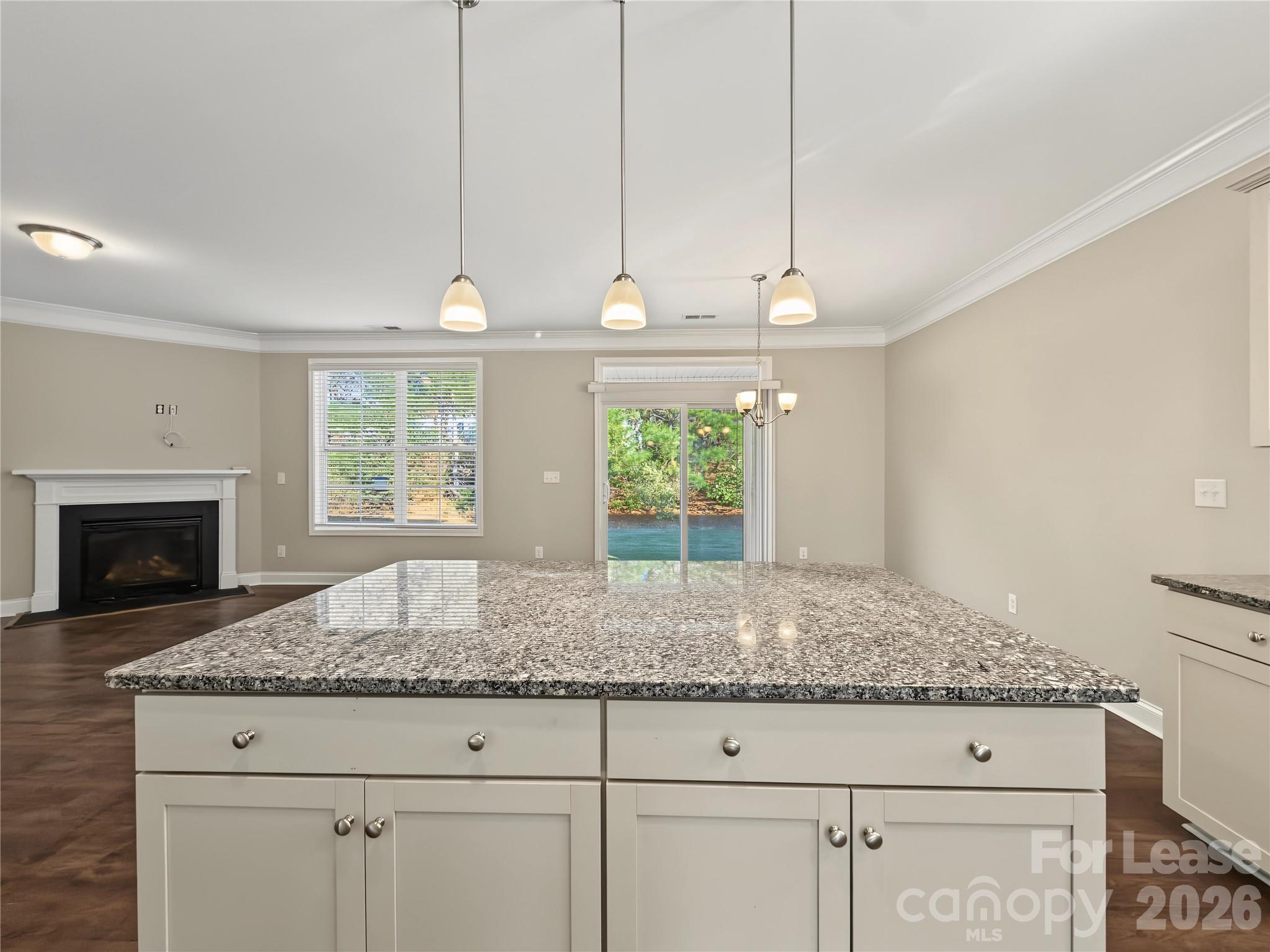 Single Family Residence at 4040 Shadowbrook Road, Waxhaw, photo 11 of 42