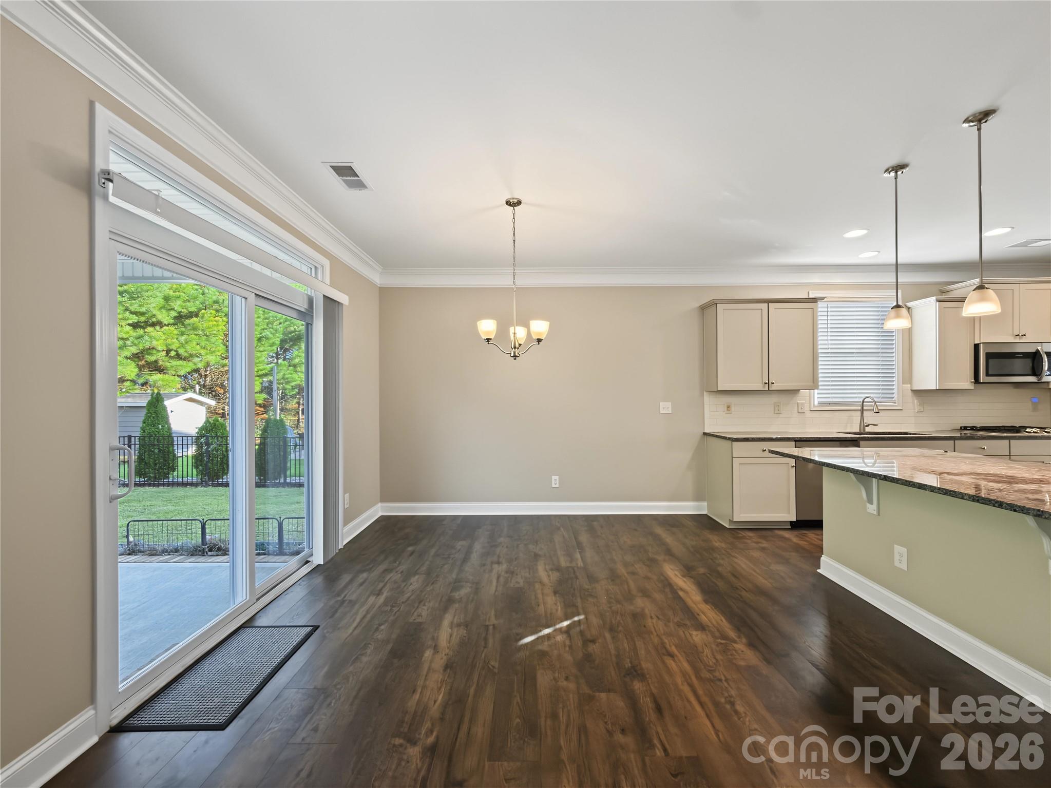 Single Family Residence at 4040 Shadowbrook Road, Waxhaw, photo 14 of 42