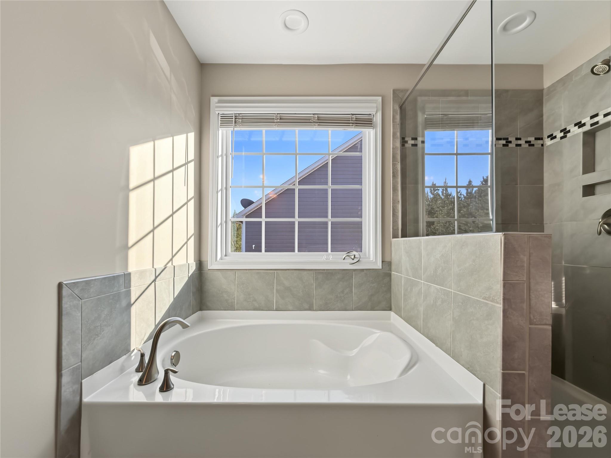 Single Family Residence at 4040 Shadowbrook Road, Waxhaw, photo 33 of 42