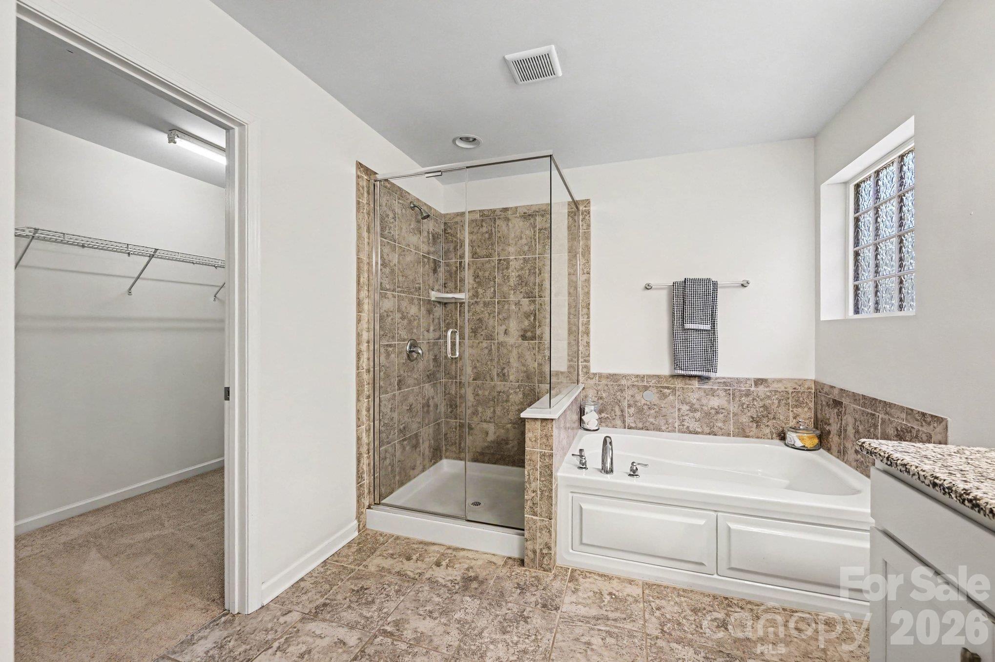 Single Family Residence at 8116 Goodall Court, Mint Hill, photo 15 of 29