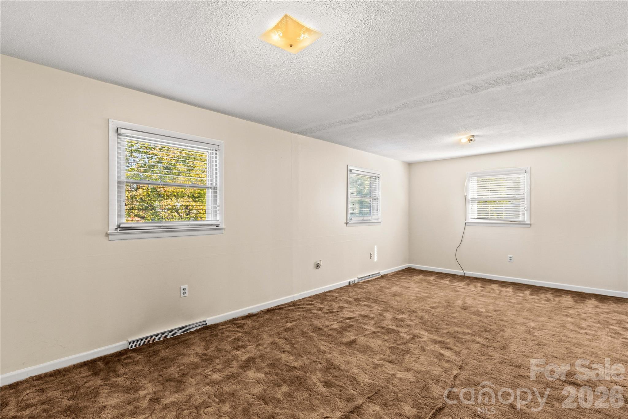 Single Family Residence at 522 Carolina Avenue N, Statesville, photo 24 of 48
