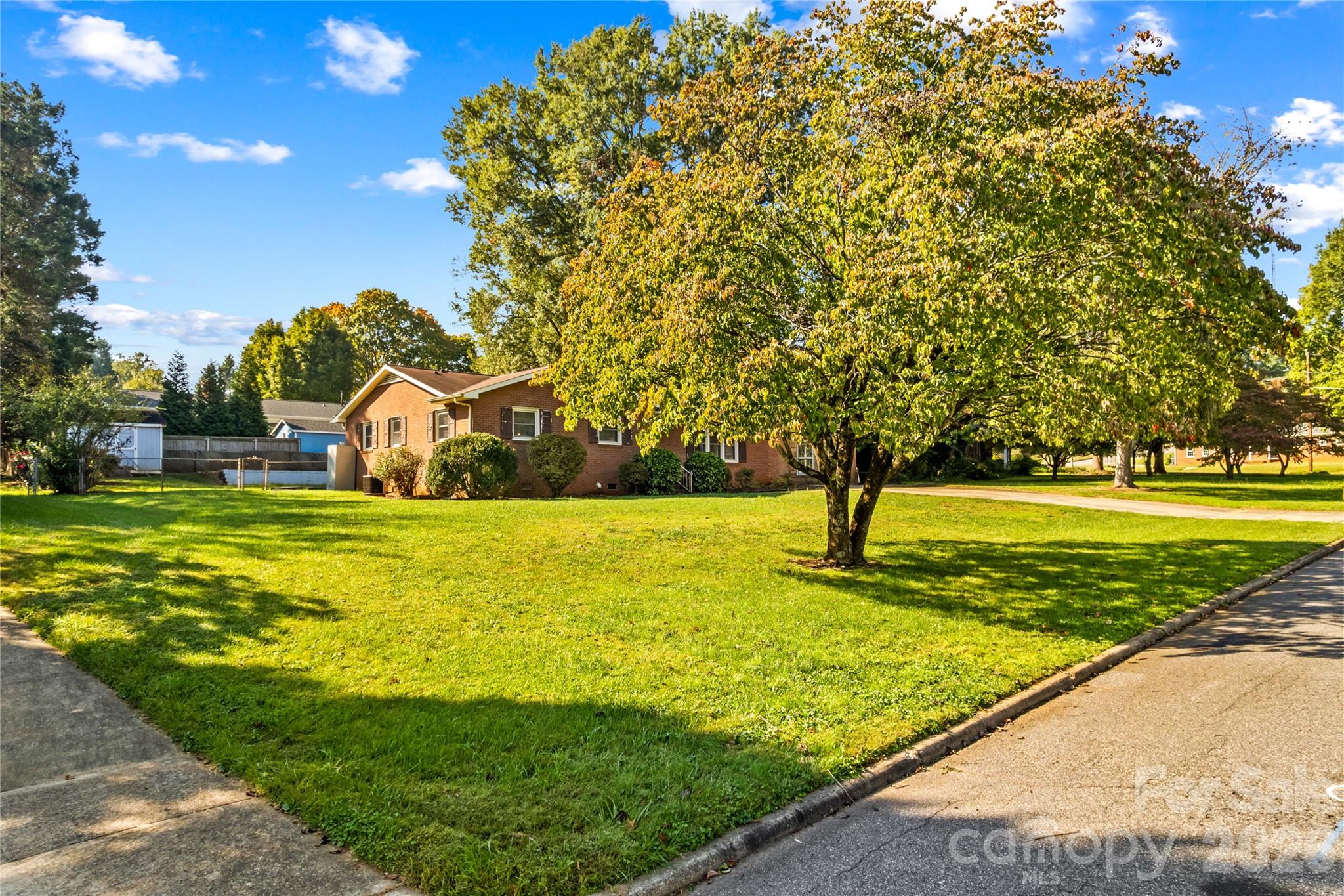Single Family Residence at 522 Carolina Avenue N, Statesville, photo 48 of 48