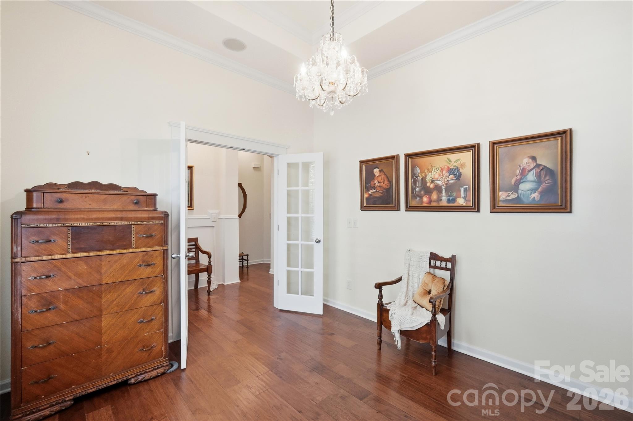 Single Family Residence at 2013 Lexington Street, Belmont, photo 7 of 39