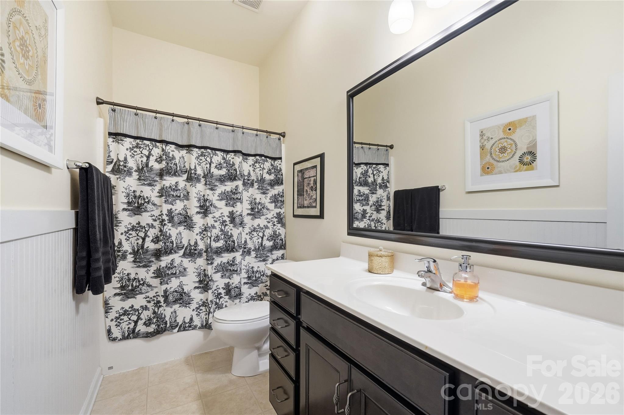 Single Family Residence at 2013 Lexington Street, Belmont, photo 25 of 39