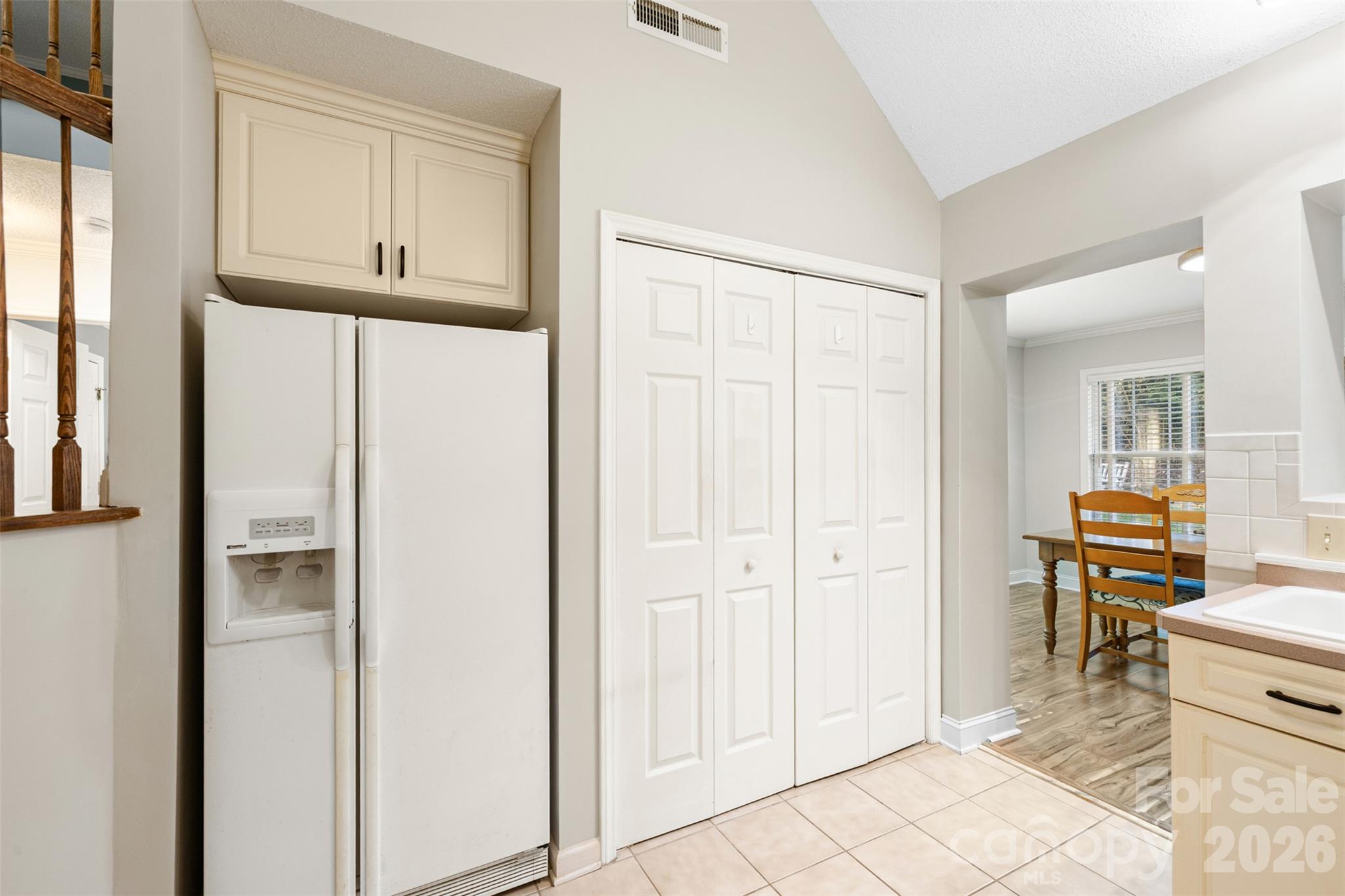 Townhouse at 168 Columns Circle, Shelby, photo 6 of 21