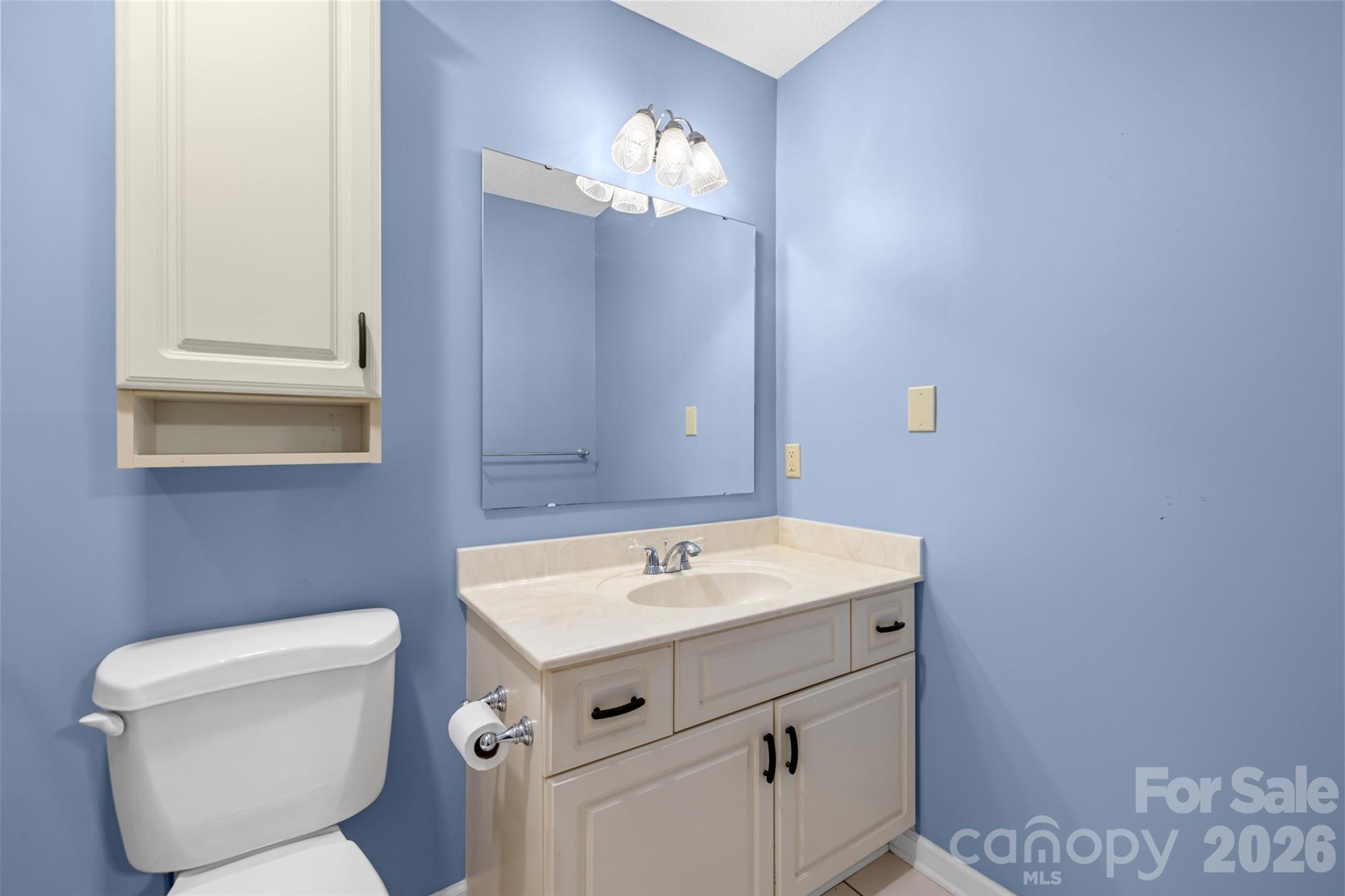Townhouse at 168 Columns Circle, Shelby, photo 12 of 21