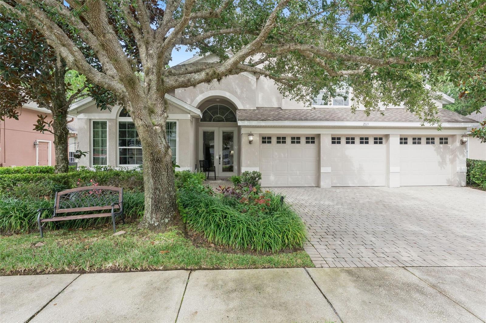 2819 SUMMER SWAN DR