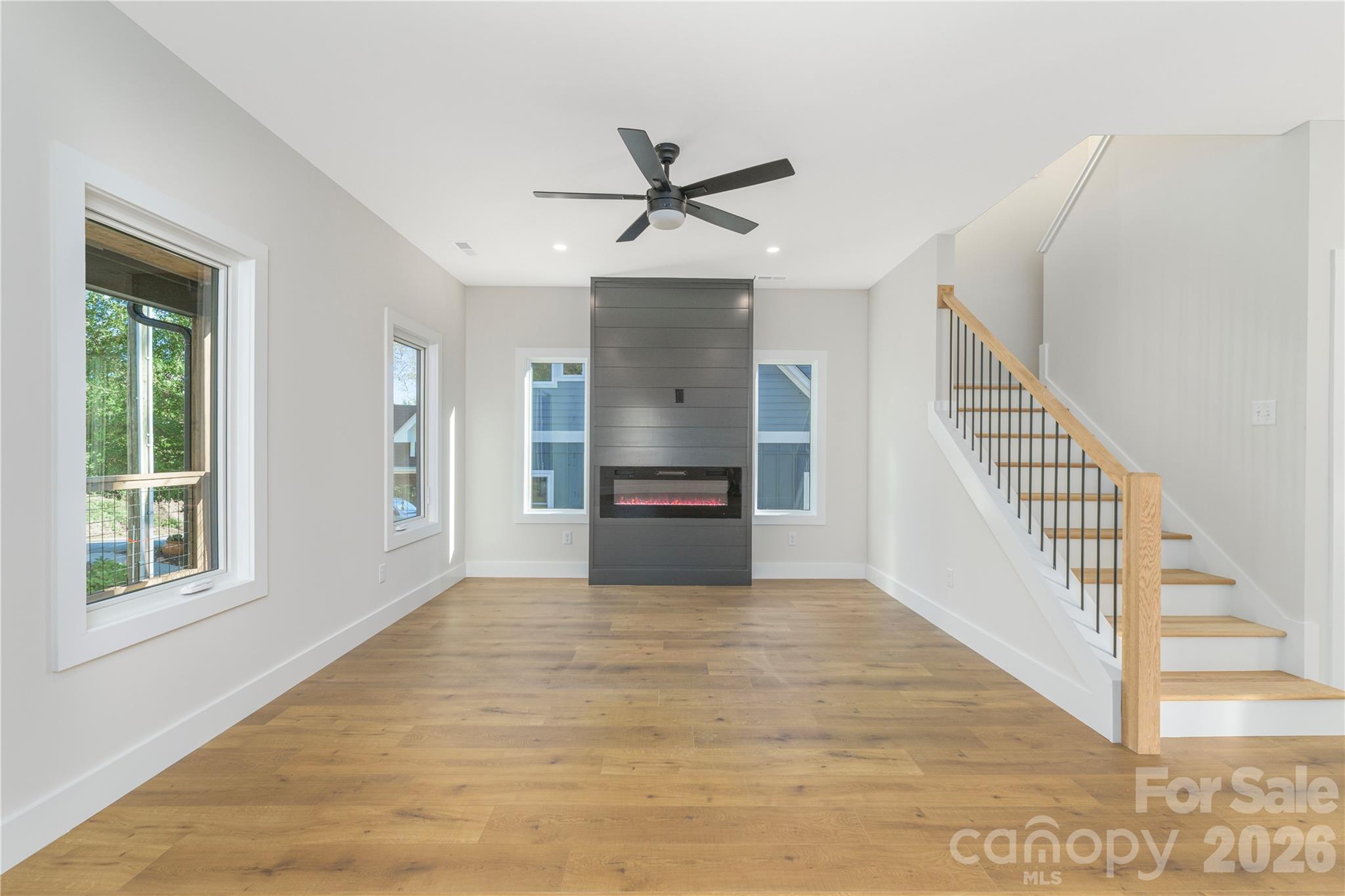 Single Family Residence at 12 Weaver Hill Road, Asheville, photo 9 of 42