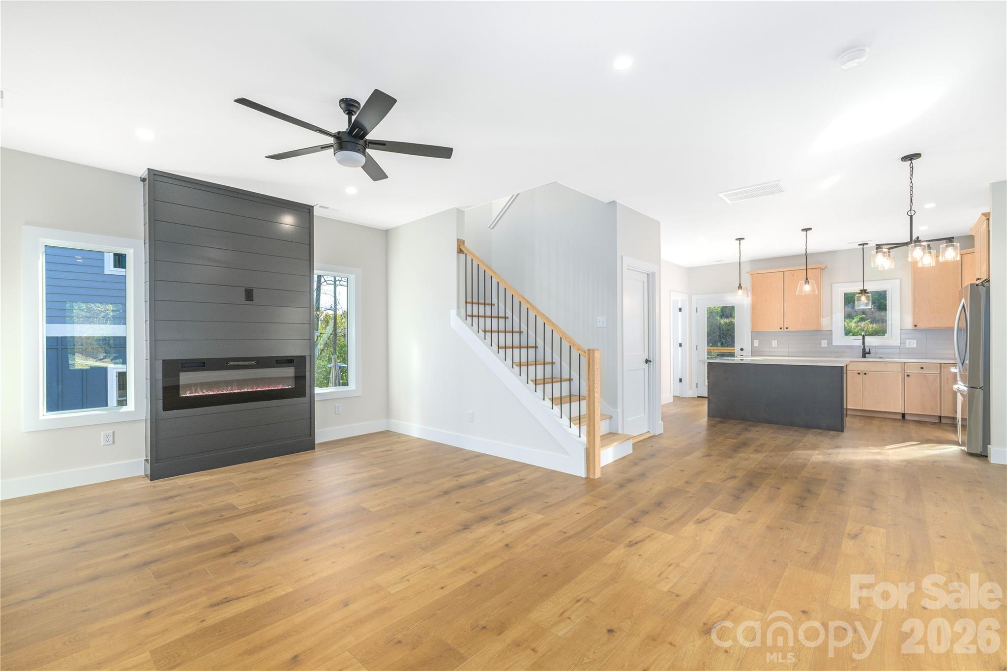 Single Family Residence at 12 Weaver Hill Road, Asheville, photo 10 of 42