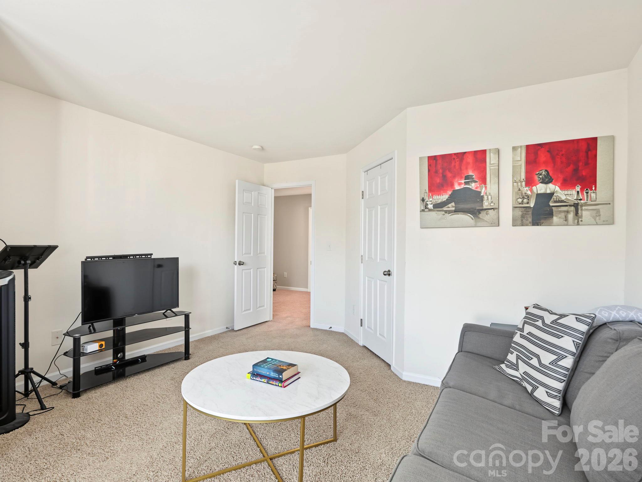 Townhouse at 5904 Union Pacific Avenue, Charlotte, photo 23 of 40