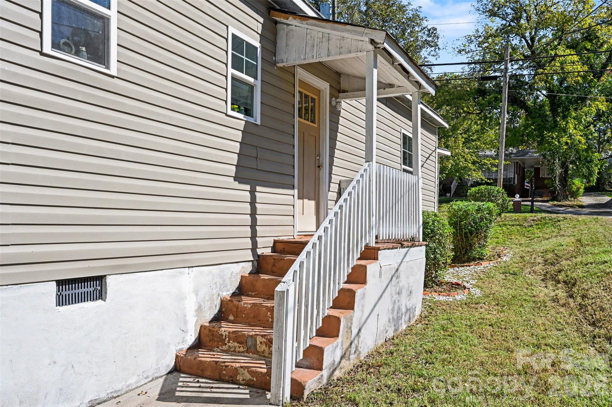 Single Family Residence at 132 Loomis Street, Chester, photo 22 of 31