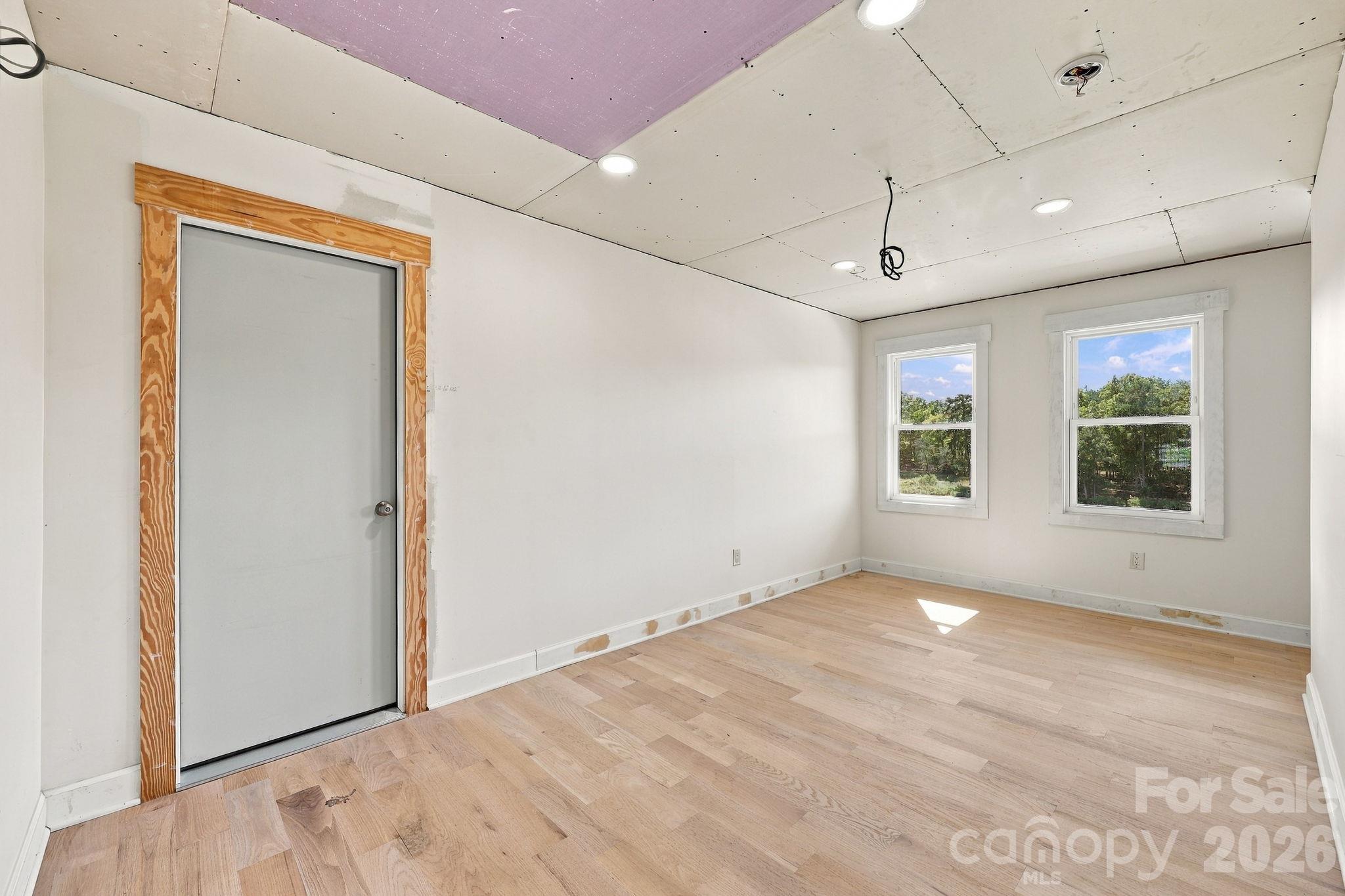 2nd floor bonus room intended for a dance studio - 48155 Ingram Road, New London