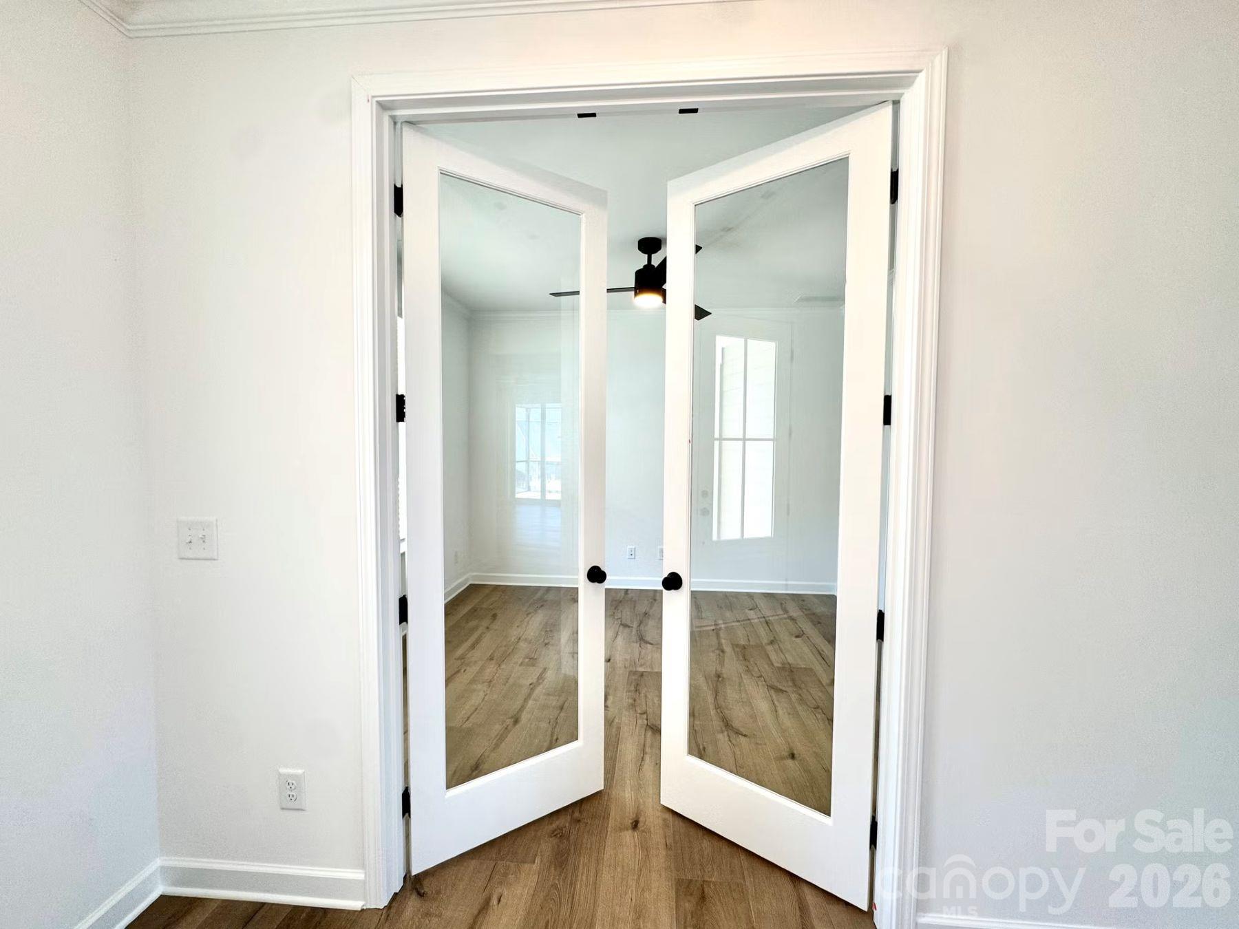 Single Family Residence at 2568 Cornelius Place NW, Concord, photo 5 of 33