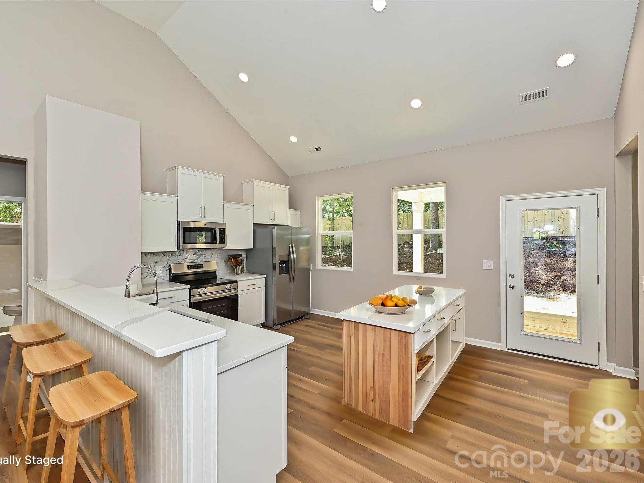 virtually staged - 140 Helen Avenue, Bessemer City