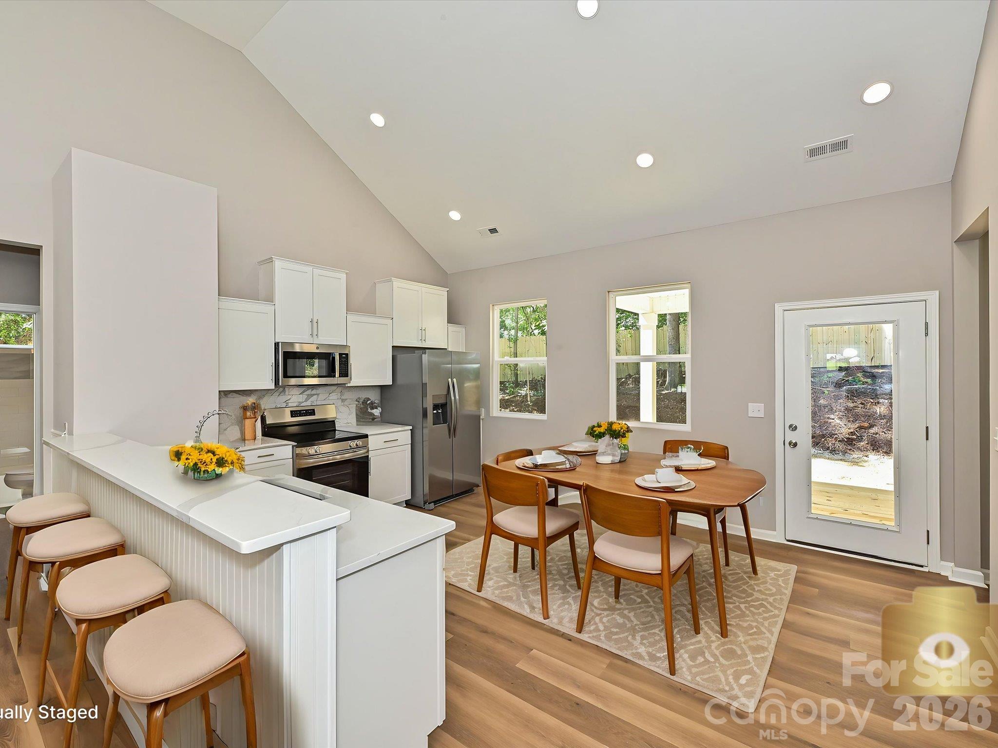 virtually staged - 140 Helen Avenue, Bessemer City