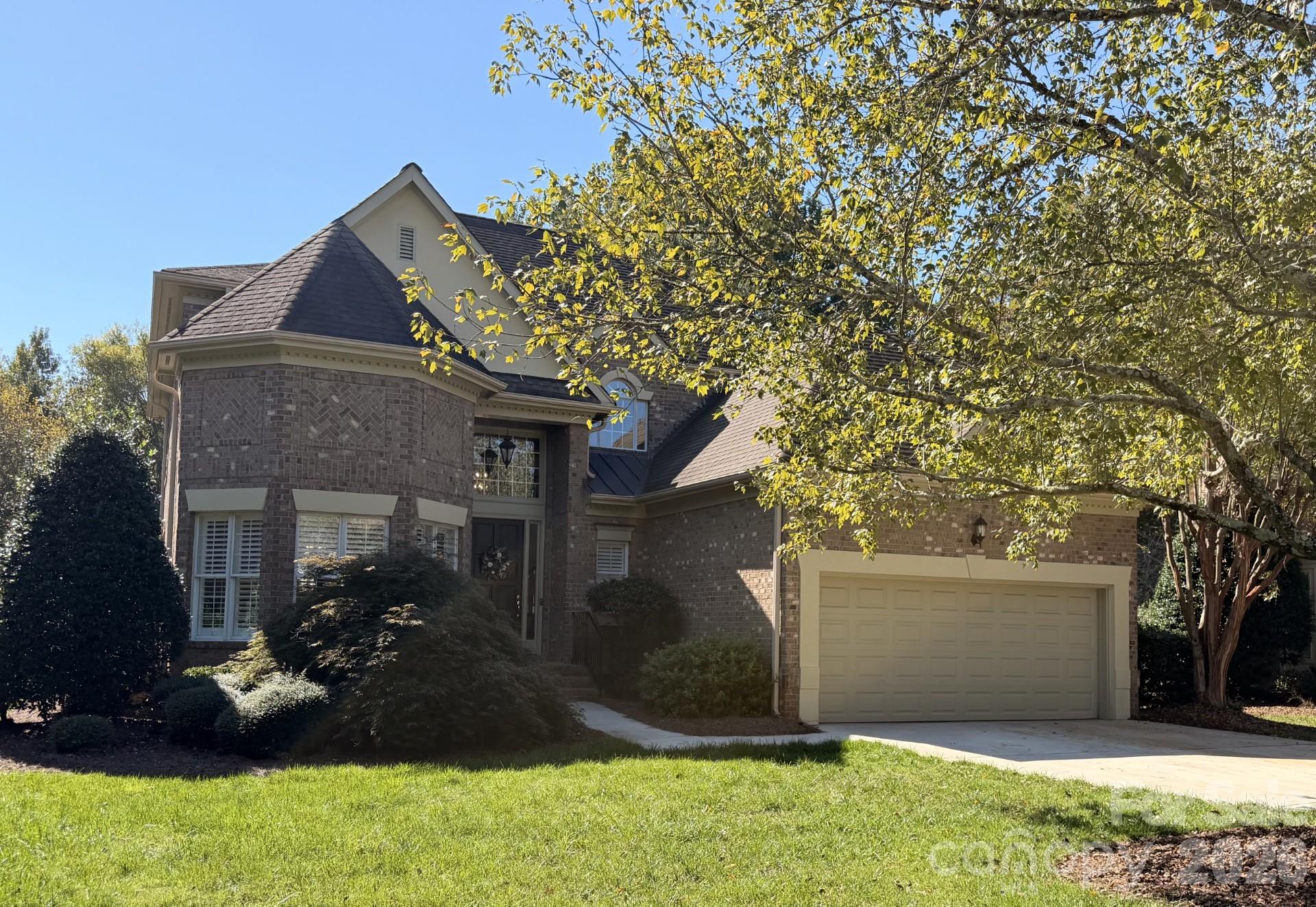 5637 Fairway View Drive