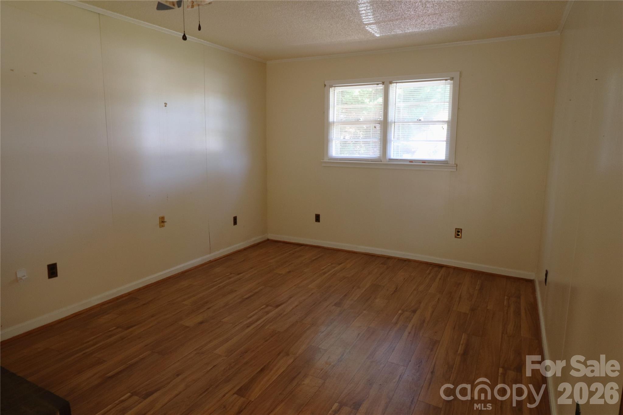 Family Room - 2157 Ridgewood Drive, Gastonia