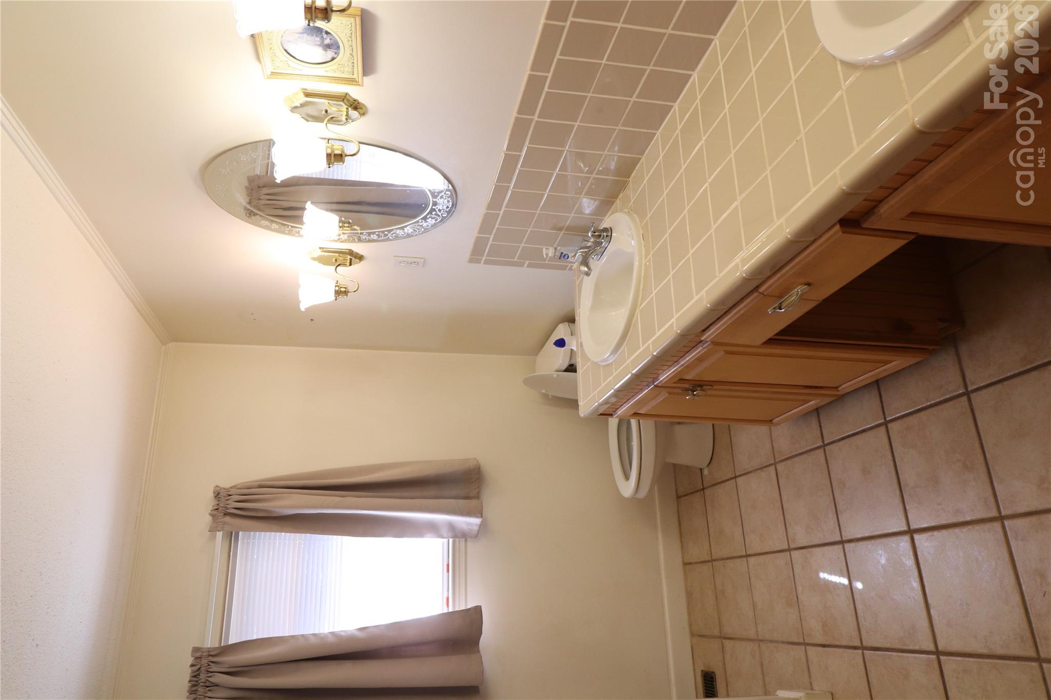 Hall Bath - 2157 Ridgewood Drive, Gastonia