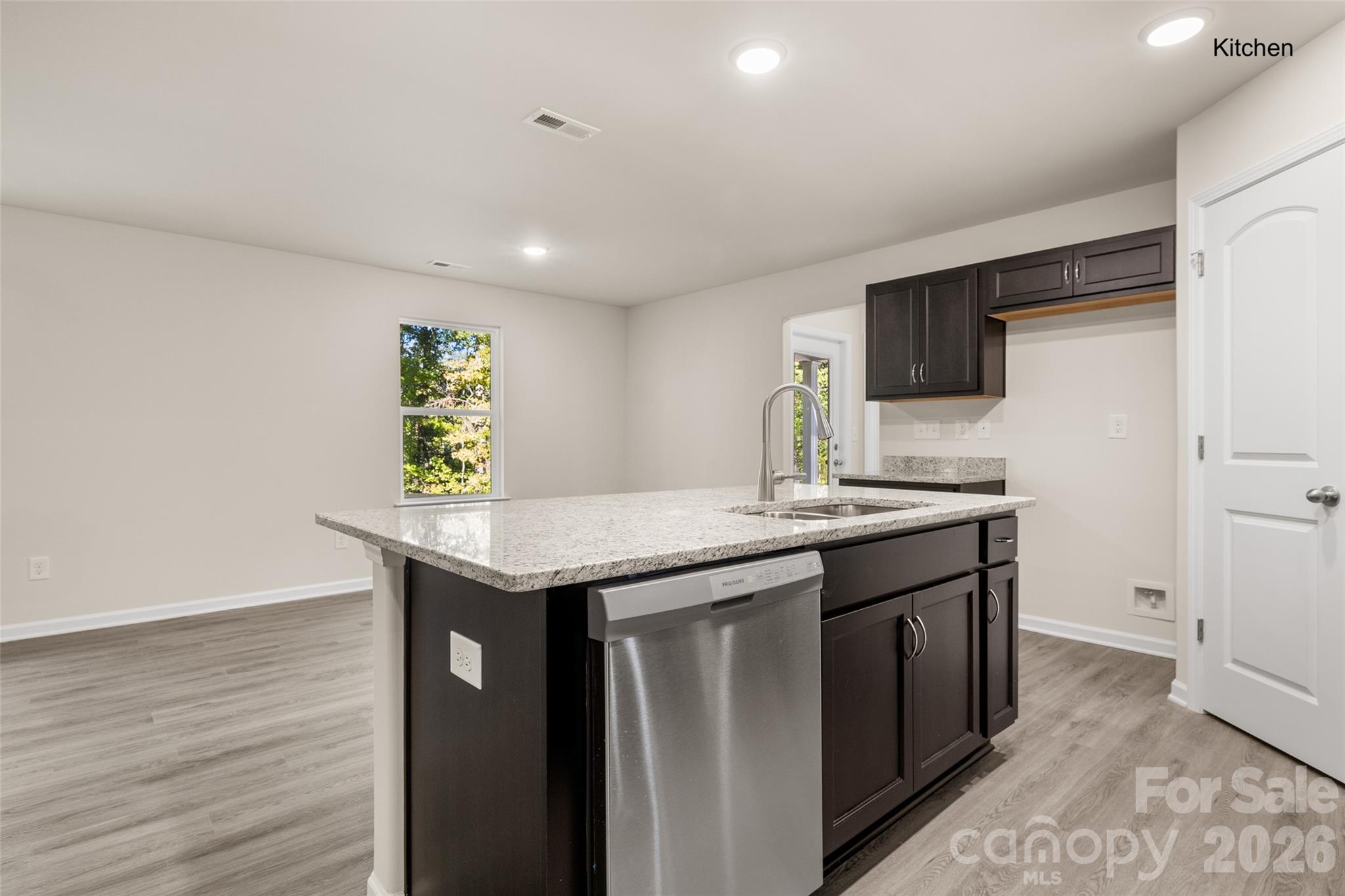 Single Family Residence at 1707 Evans Drive, Lancaster, photo 15 of 37