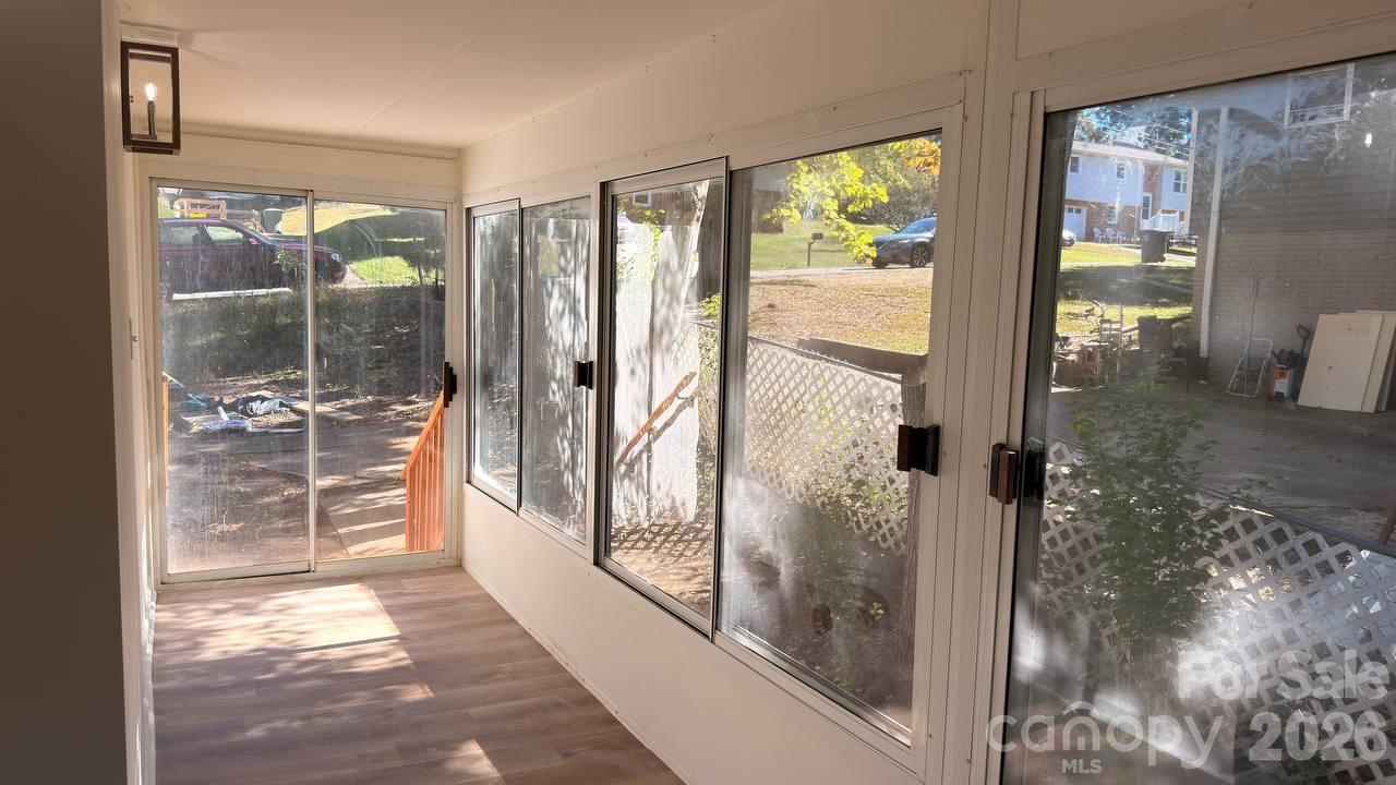 sunroom - 169 8th Avenue SW, Conover
