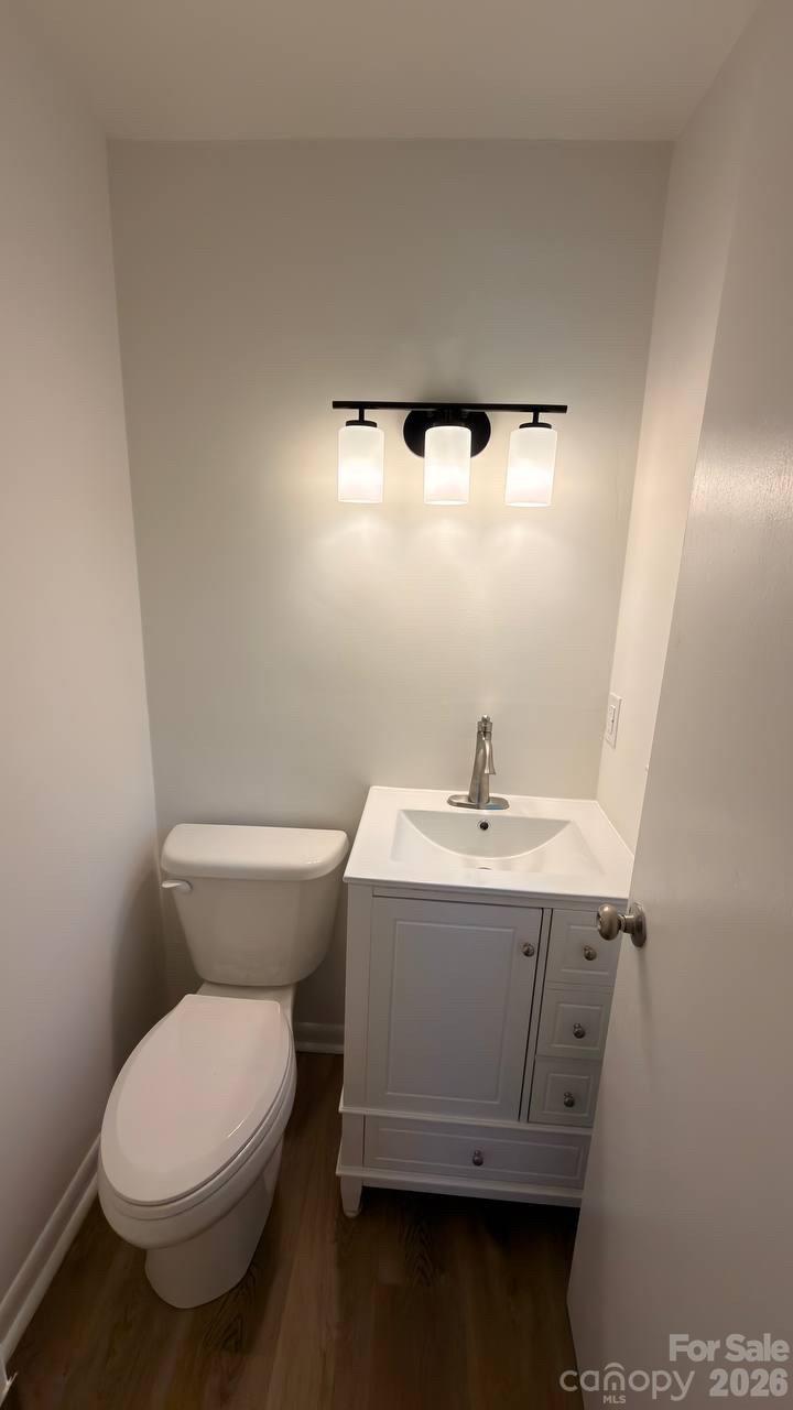 half bath In master bedroom main floor - 169 8th Avenue SW, Conover