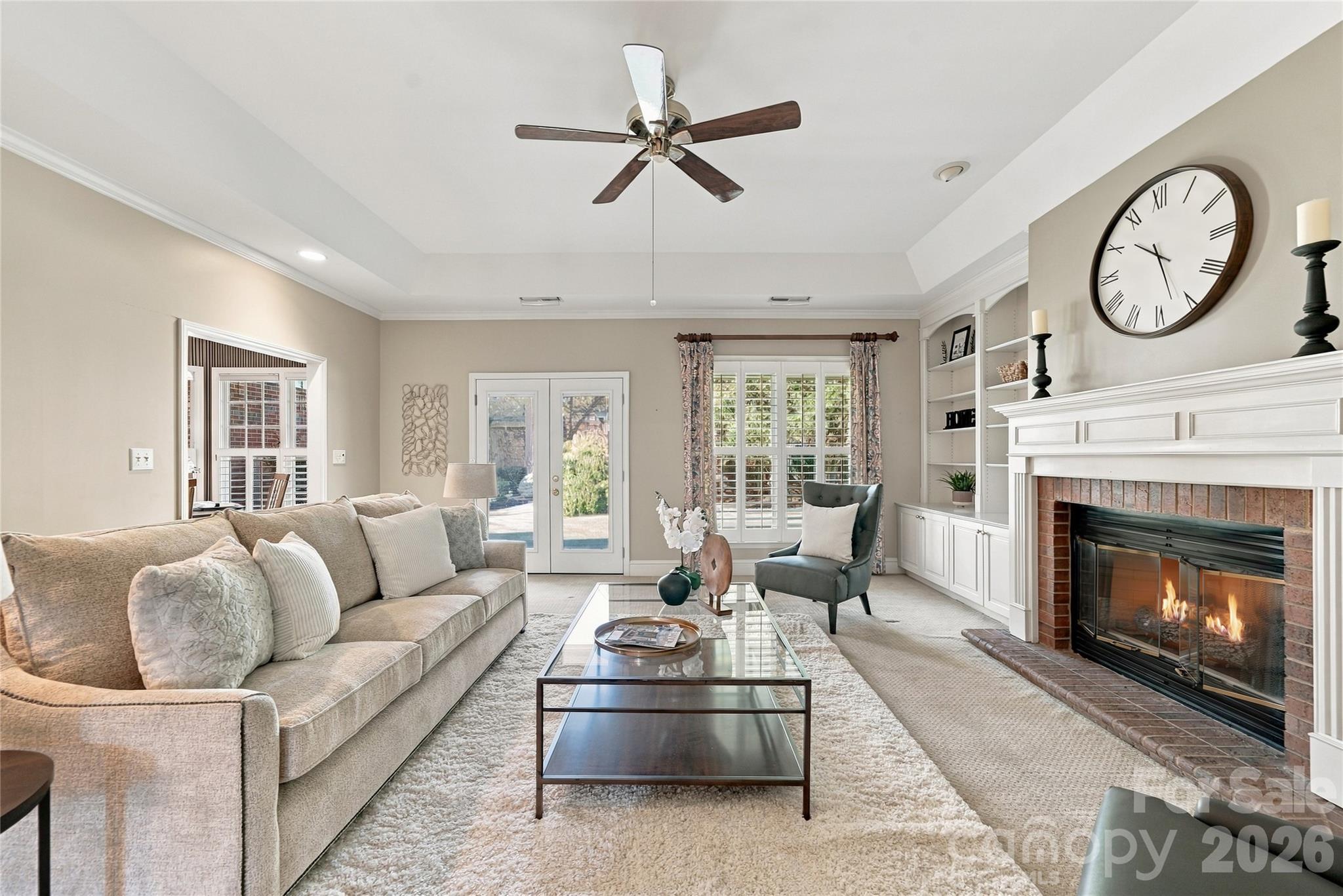 Single Family Residence at 155 Lake Point Drive, Fort Mill, photo 2 of 37