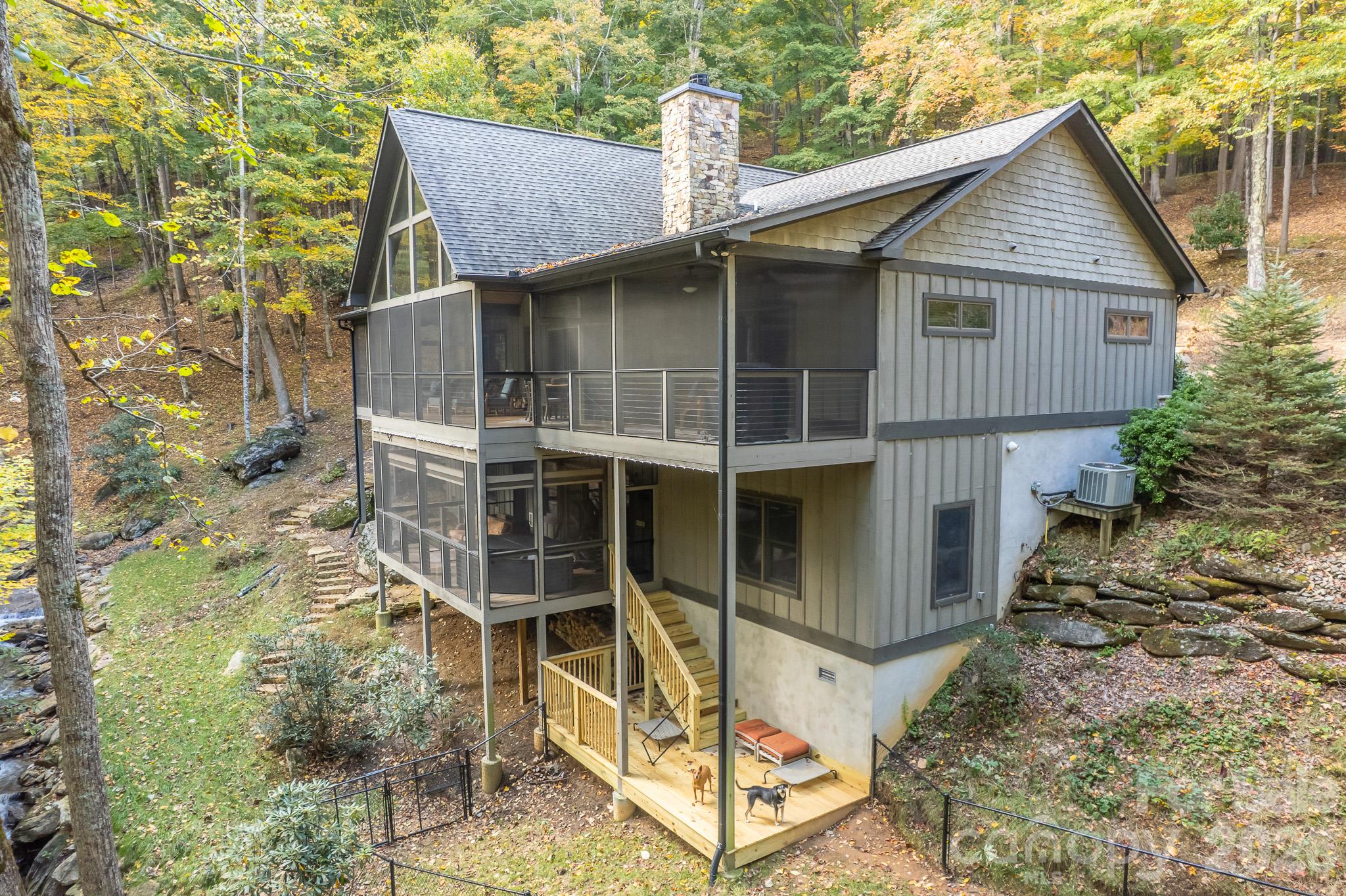 New pet deck addition with fenced area below. - 350 Celo Cove Drive, Burnsville