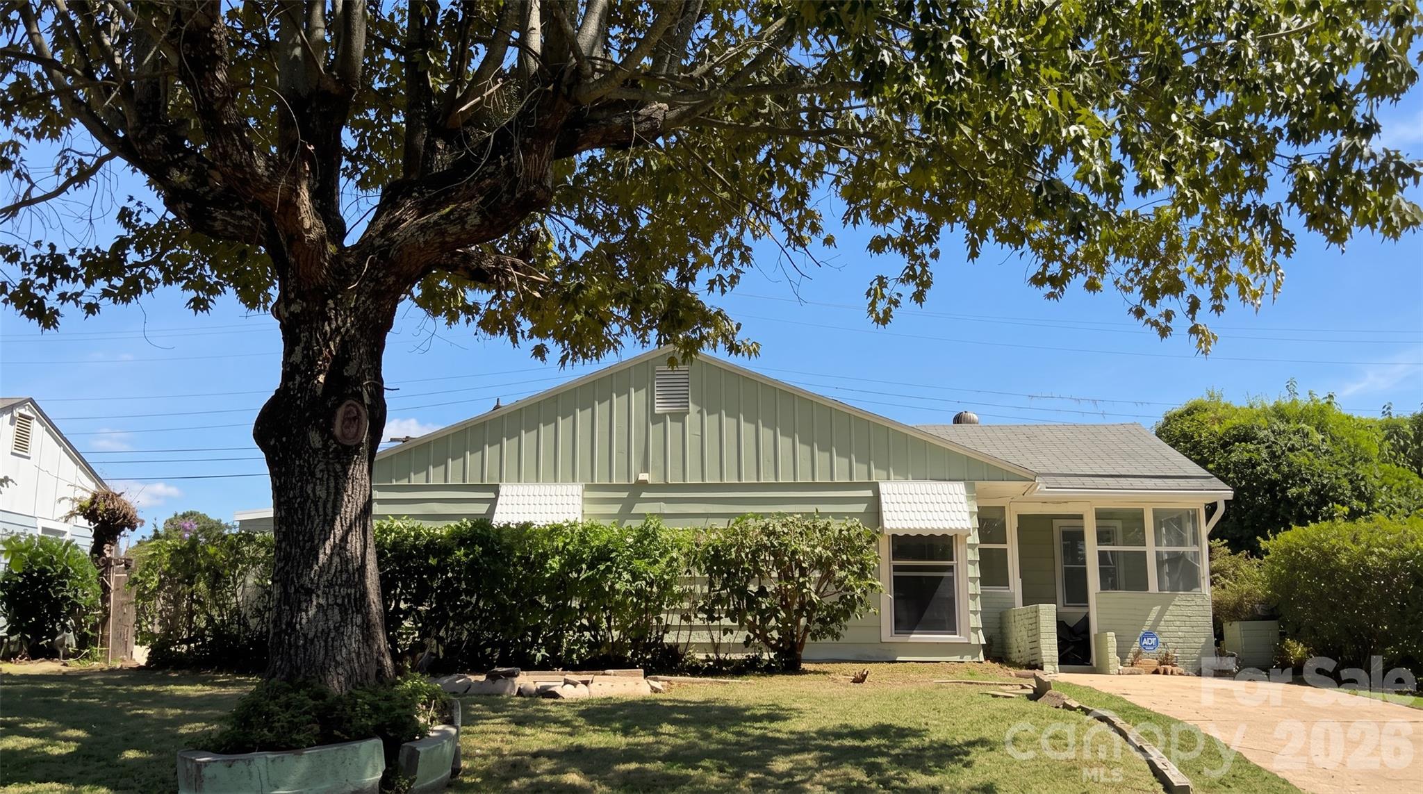 2018 Quentin Street