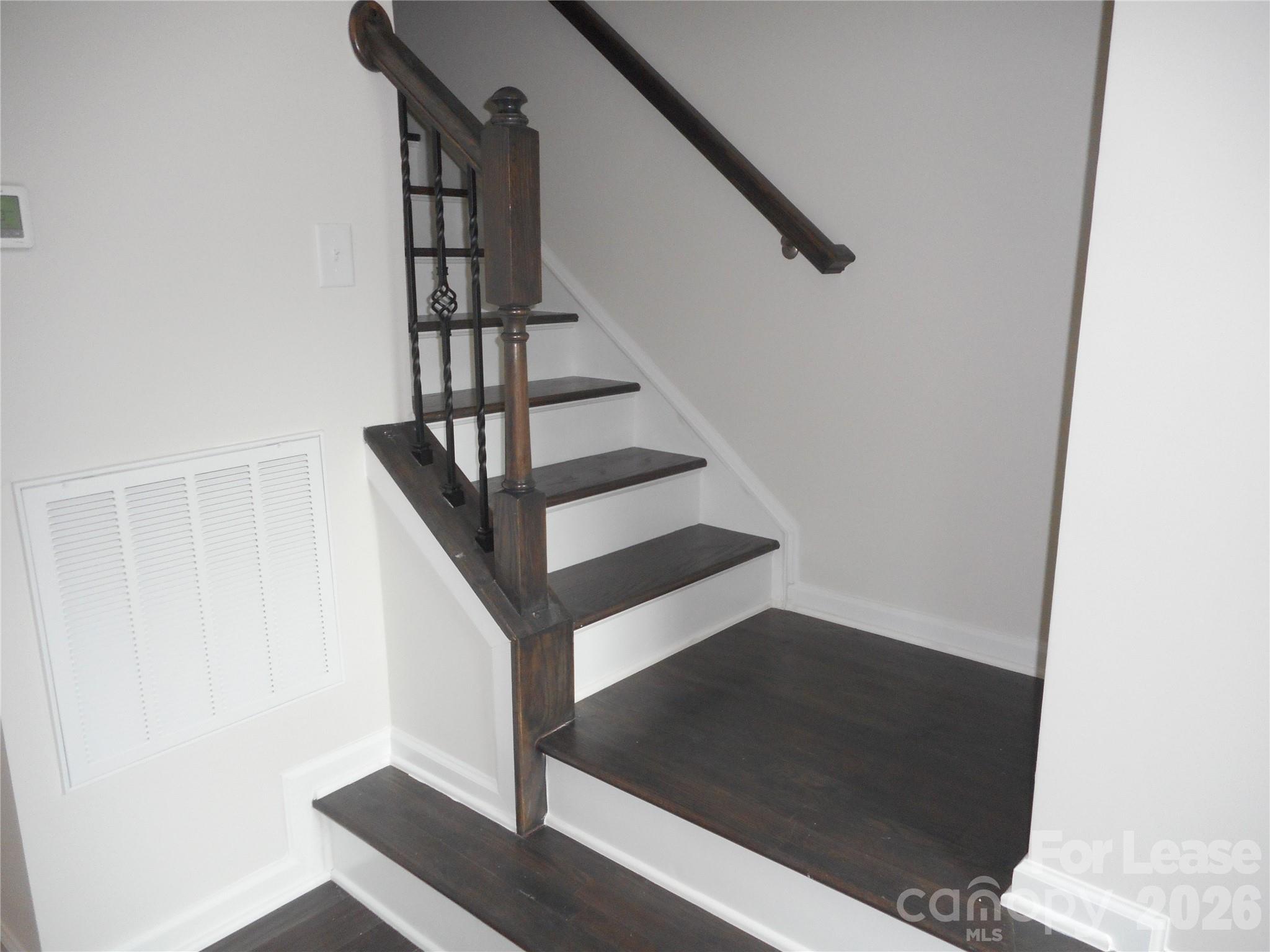 Townhouse at 1563 S Church Street, Charlotte, photo 8 of 26