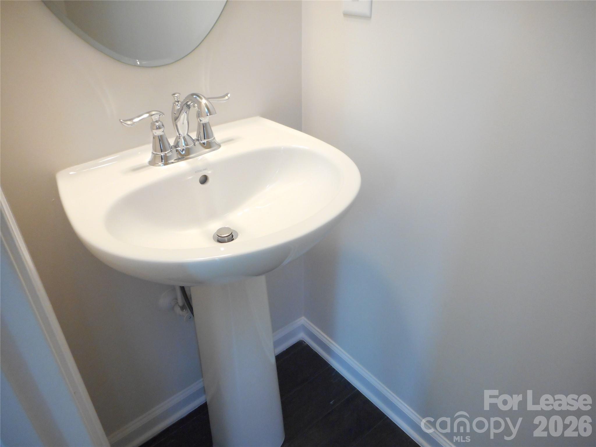 Townhouse at 1563 S Church Street, Charlotte, photo 18 of 26